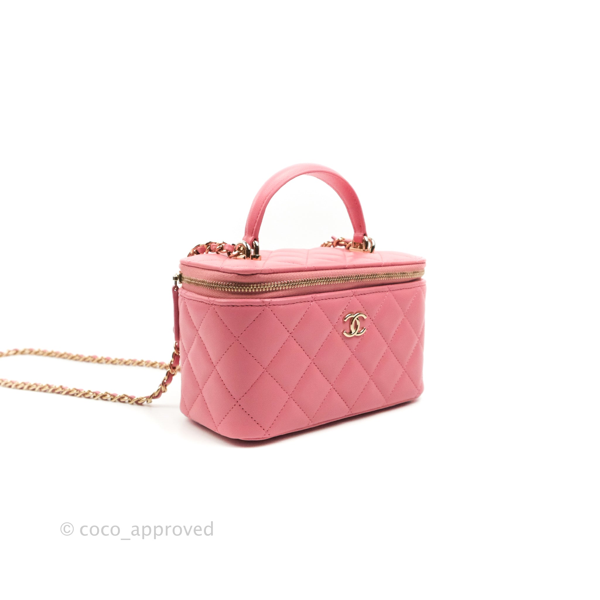 CHANEL 22S Pink Lamb Skin Rectangular Pearl Crush Vanity Gold Hardware –  AYAINLOVE CURATED LUXURIES