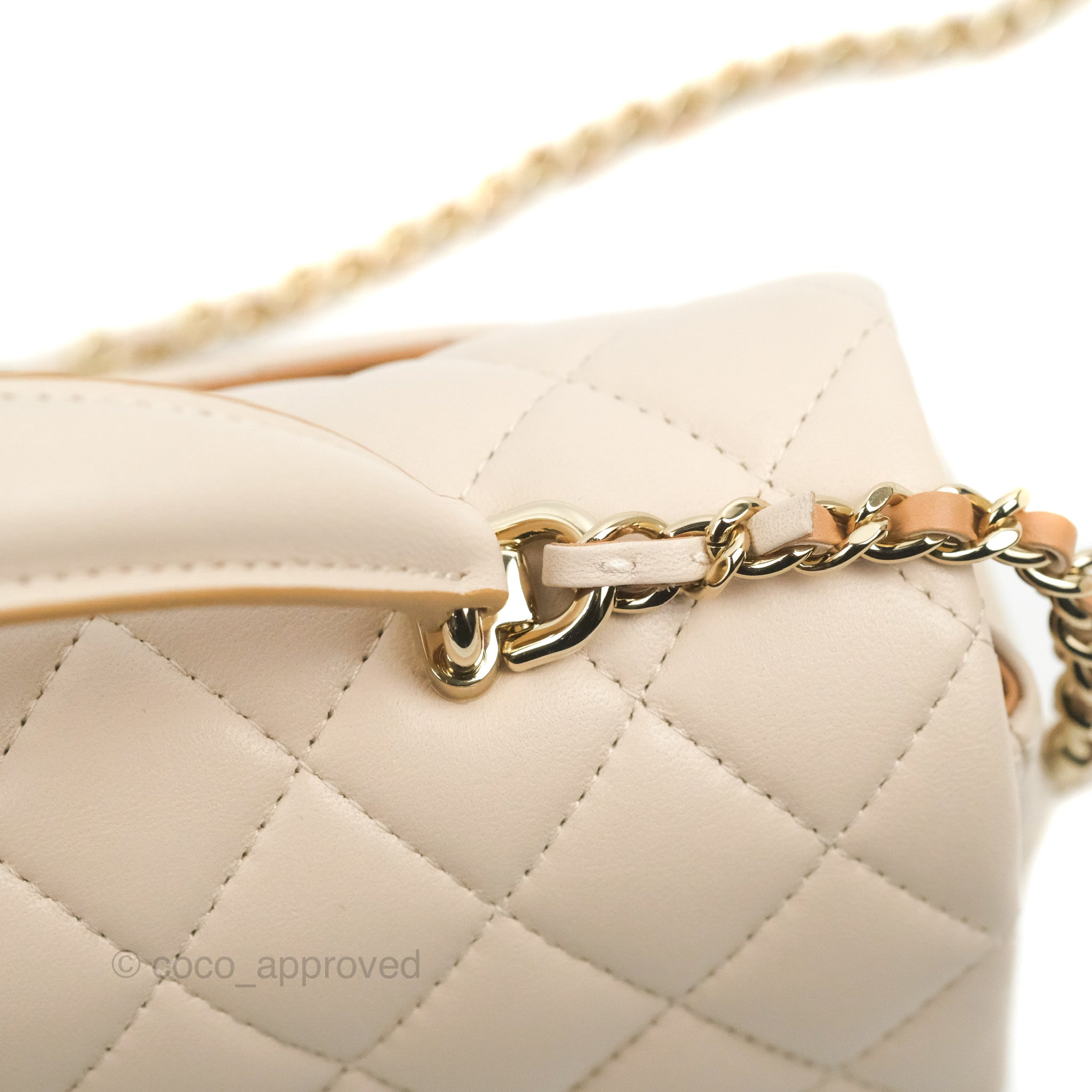 Louis Vuitton Twist Shoulder Bag Ivory EPI Leather Gold Tone Hardware