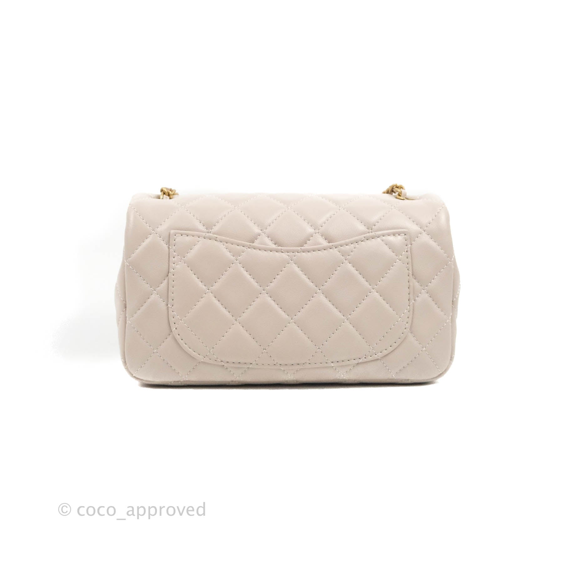 Chanel Bags & Purses for Sale at Auction