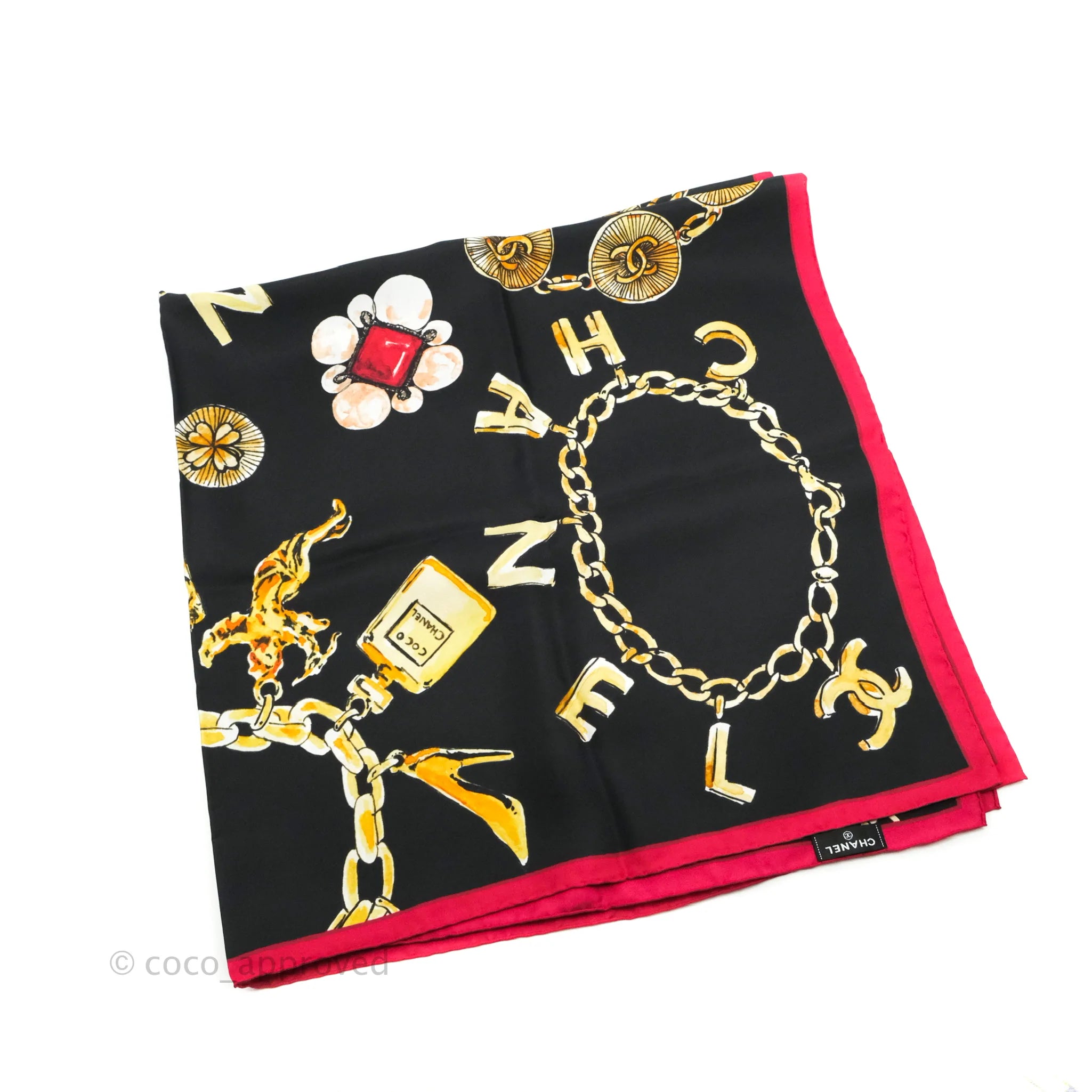 Chanel Scarf Bag – Dina C's Fab and Funky Consignment Boutique