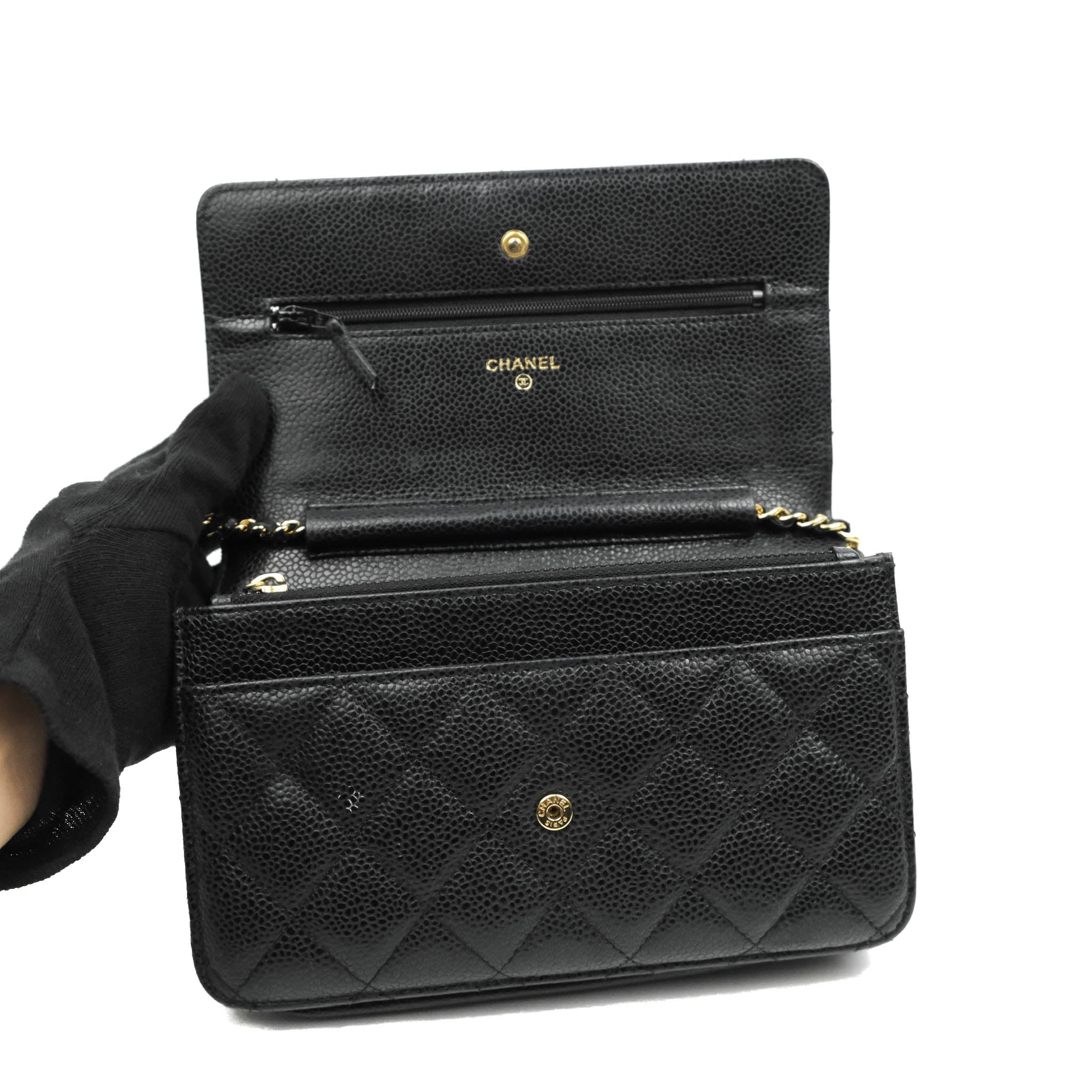Chanel // Black & Gold Quilted Caviar Wallet On Chain – VSP Consignment
