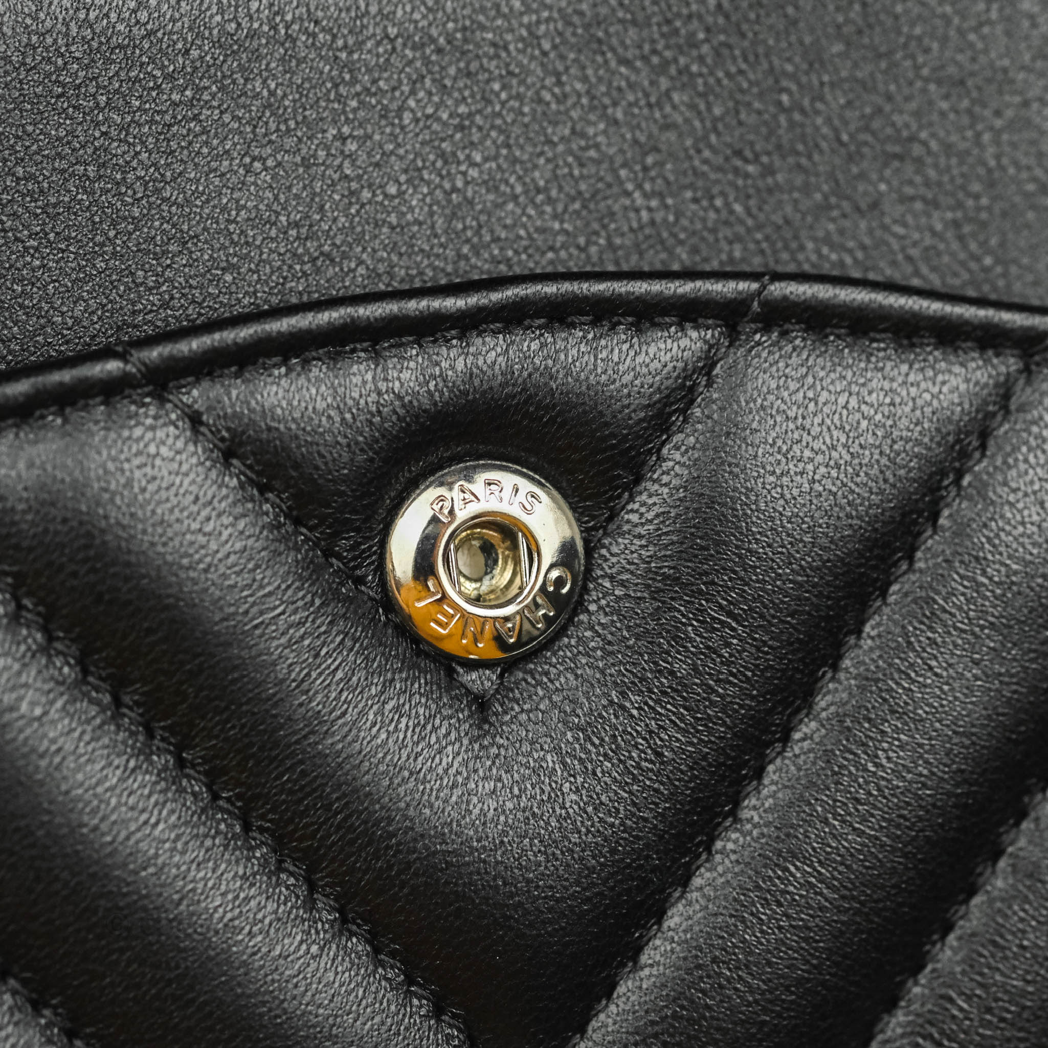 Chanel Black Chevron Calfskin Small Classic Double Flap Silver Hardware – Madison  Avenue Couture