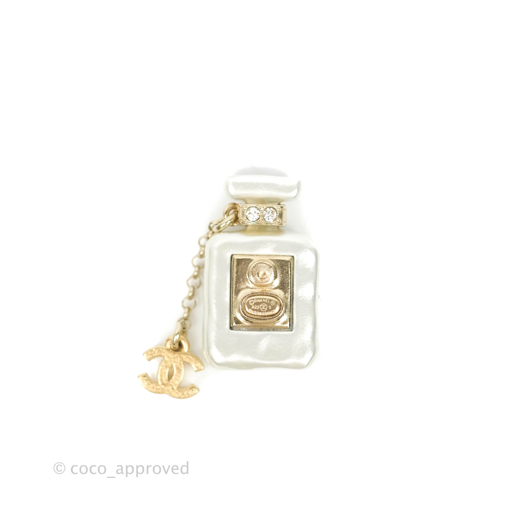 Chanel No5 Perfume Bottle Pearl Pin Brooch Gold Tone 22S – Coco
