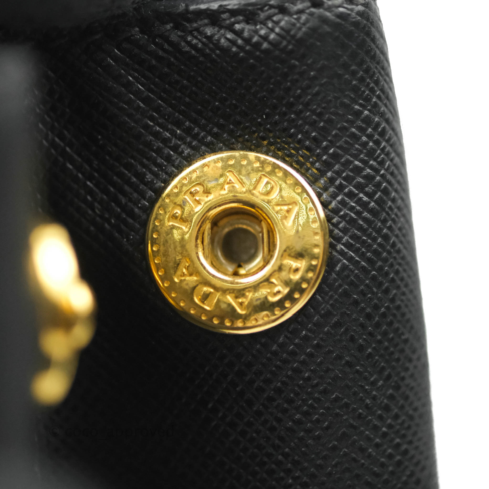 Prada Galleria Double Lux Black Saffiano Leather Zip Satchel – Coco  Approved Studio