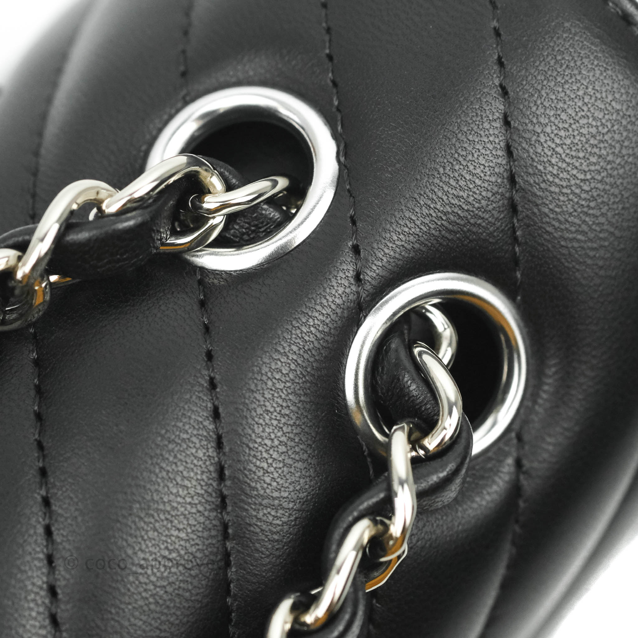 Chanel 22C Black Chevron Calfskin Small Classic Double Flap Bag, myGemma, JP