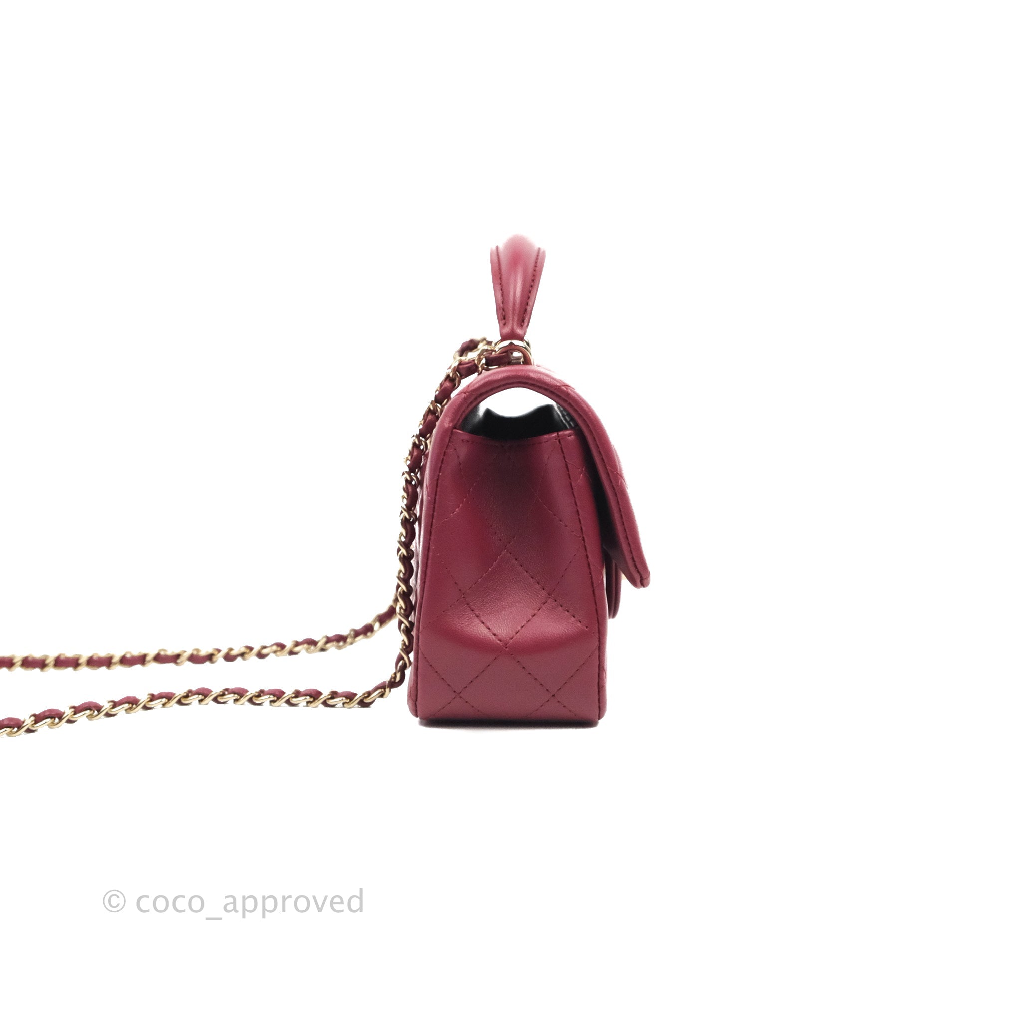 Mini flap bag, Lambskin & gold-tone metal, burgundy — Fashion