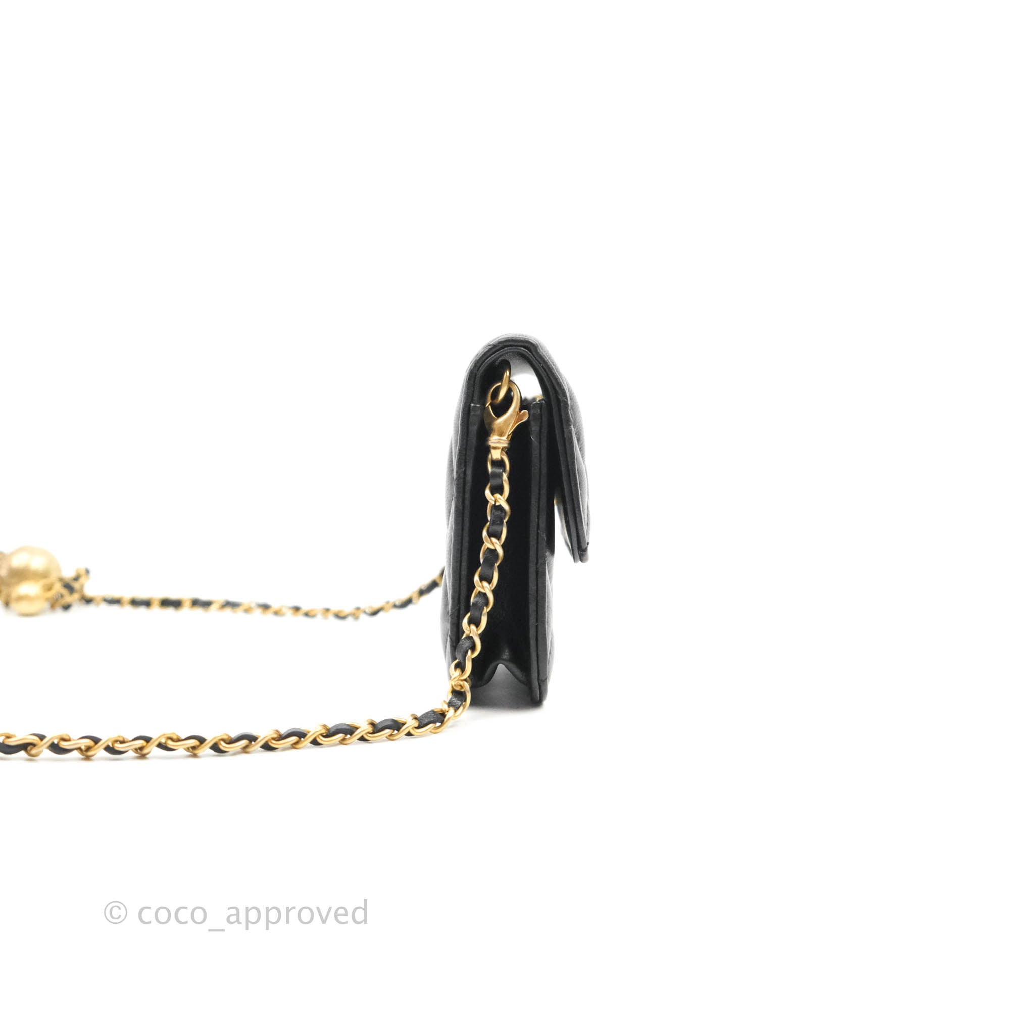 Chanel 22C White Pearl Crush Clutch Mini Chain Classic Gold Card Belt Waist  Bag