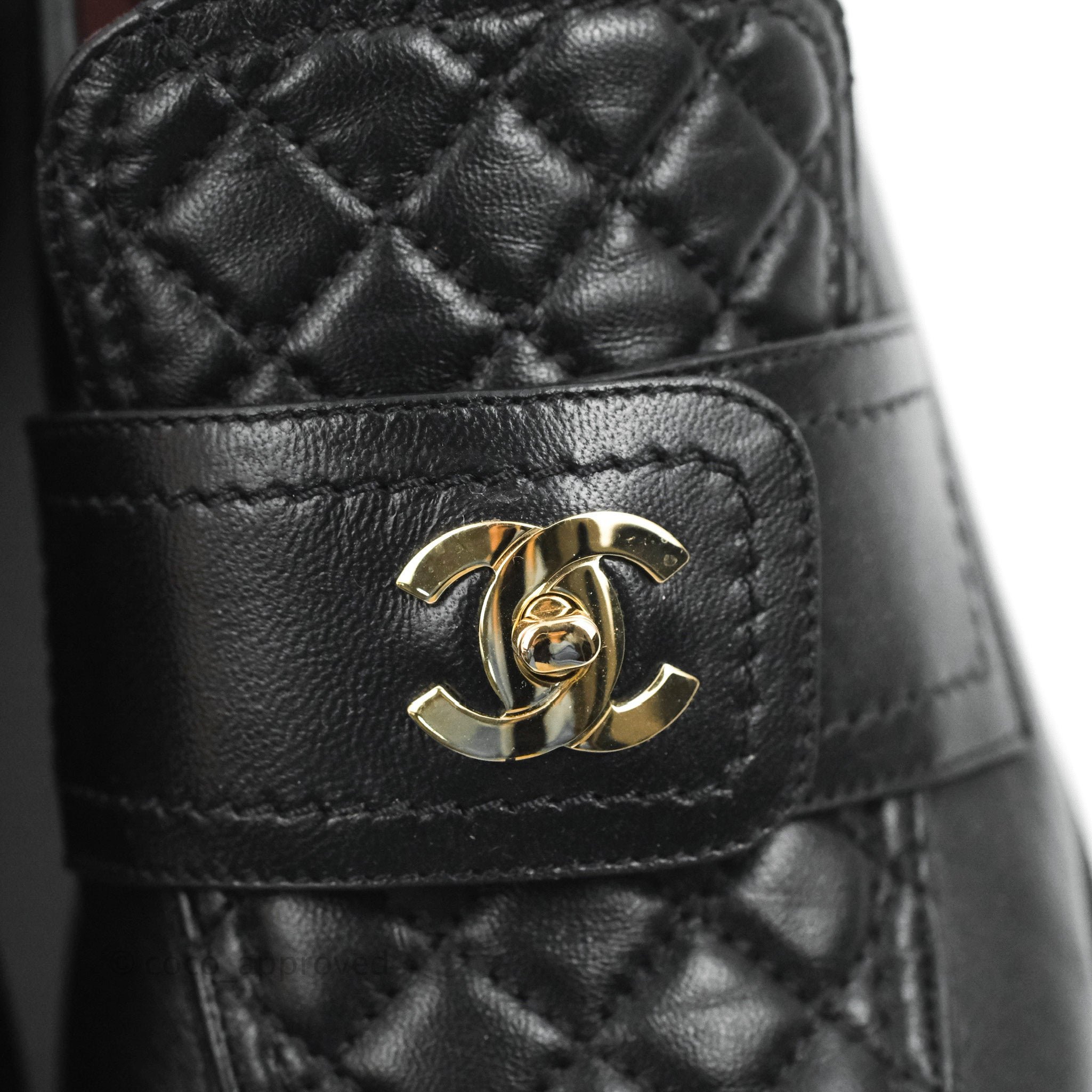 Chanel CC Turnlock Loafers Quilted Black Calfskin Gold Hardware
