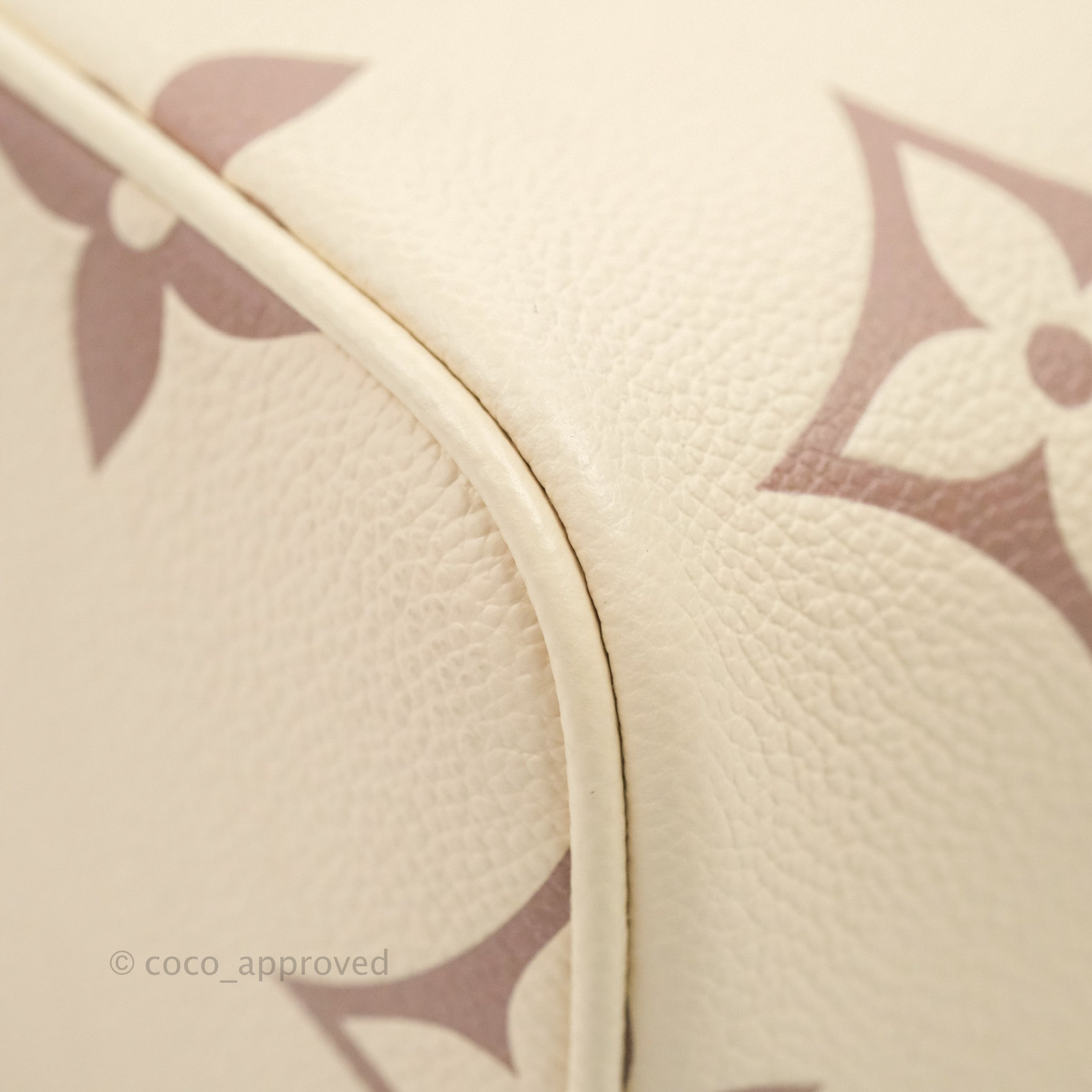 Louis Vuitton Empreinte Monogram Giant Vanity PM Creme Bois De