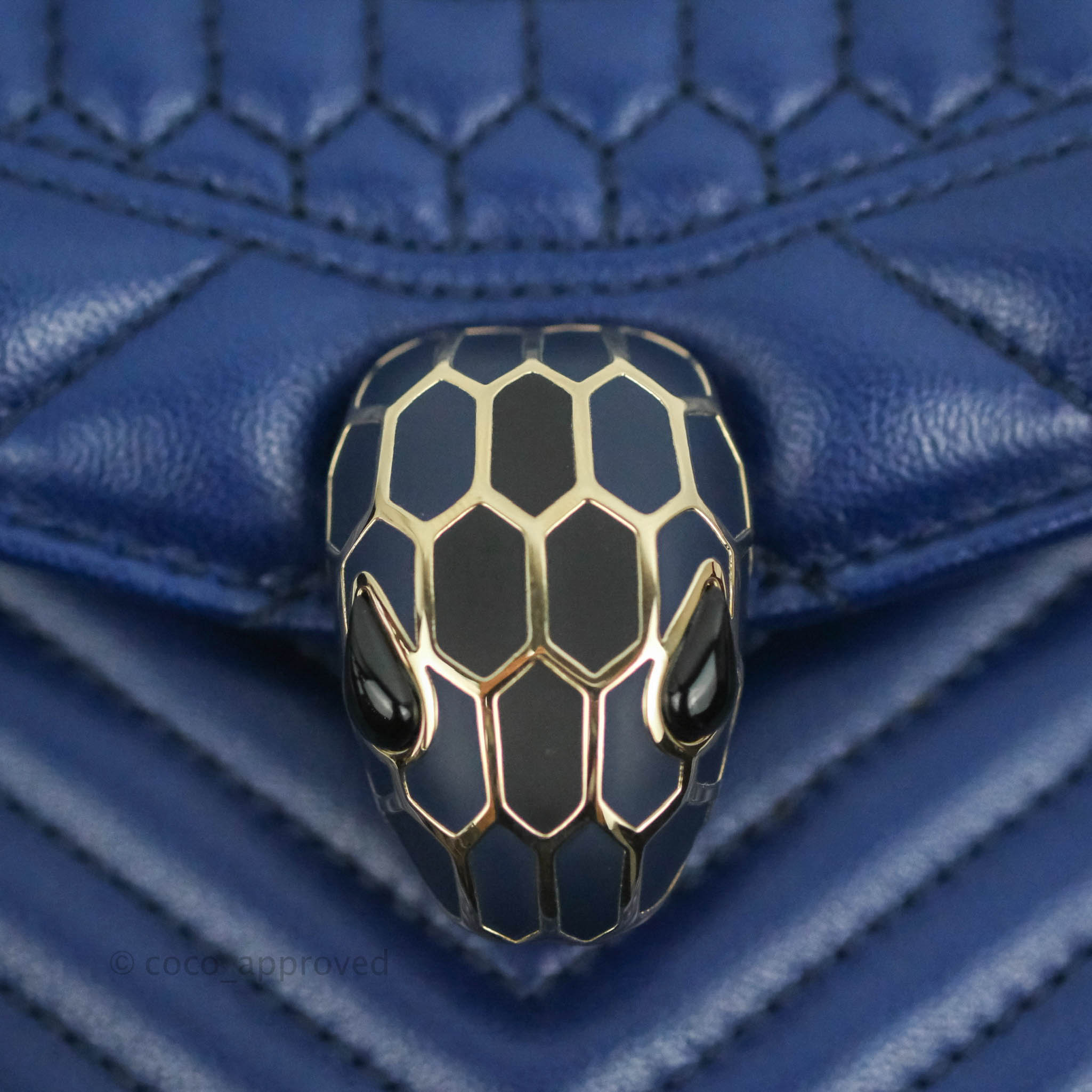 Pre-Owned Bvlgari Serpenti Forever Royal Blue Shoulder Bag Size M