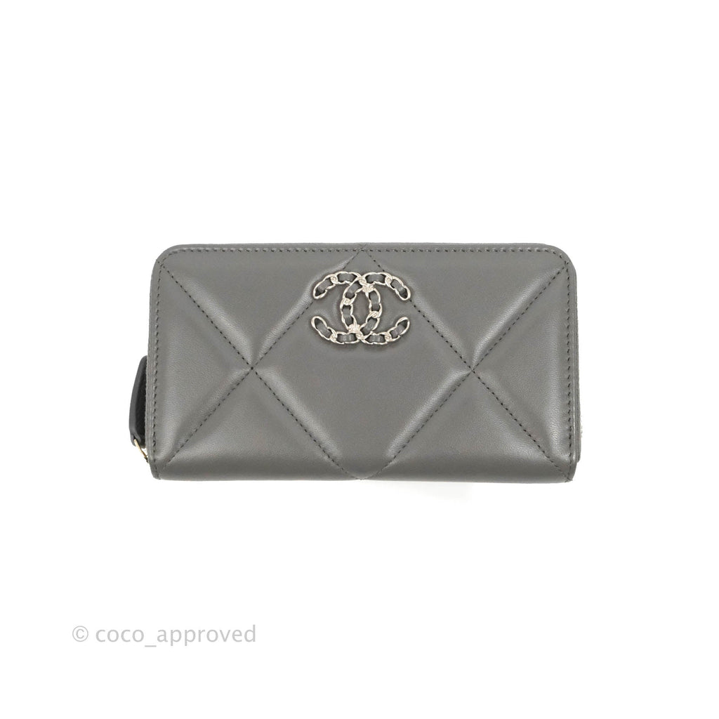 Chanel Lambskin Quilted 19 Zipped Wallet Grey