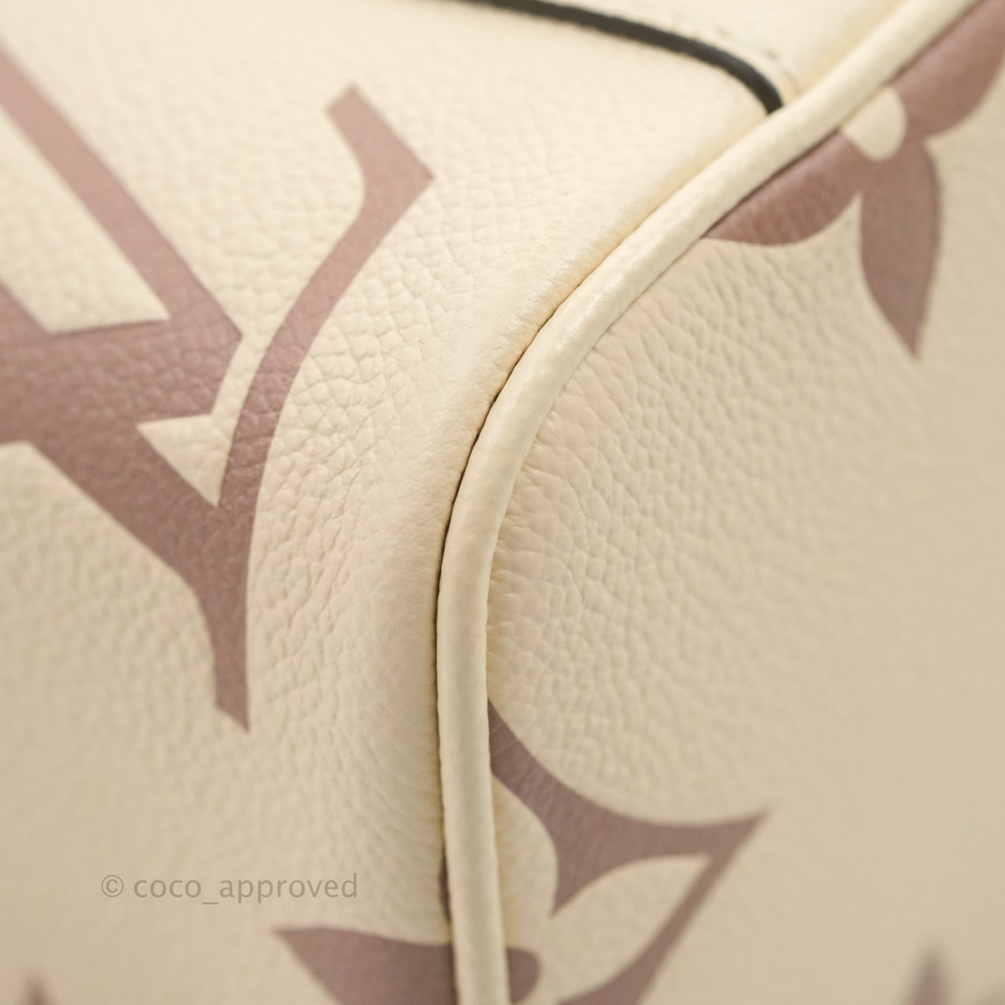 Louis Vuitton Empreinte Monogram Giant Vanity PM Creme Bois De Rose – Coco  Approved Studio