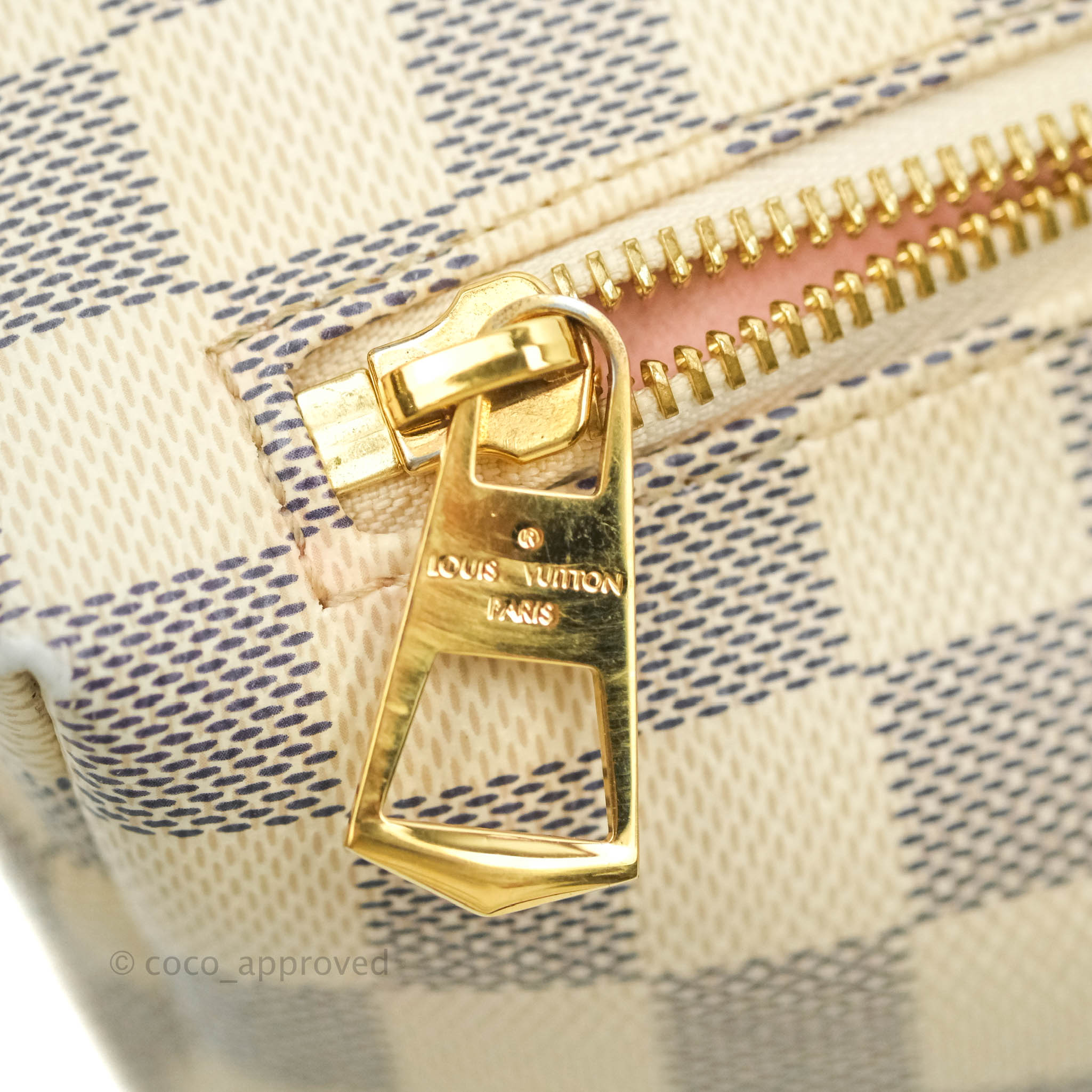 Preloved Louis Vuitton Damier Azur Sperone BB Backpack SR1107 013023 –  KimmieBBags LLC