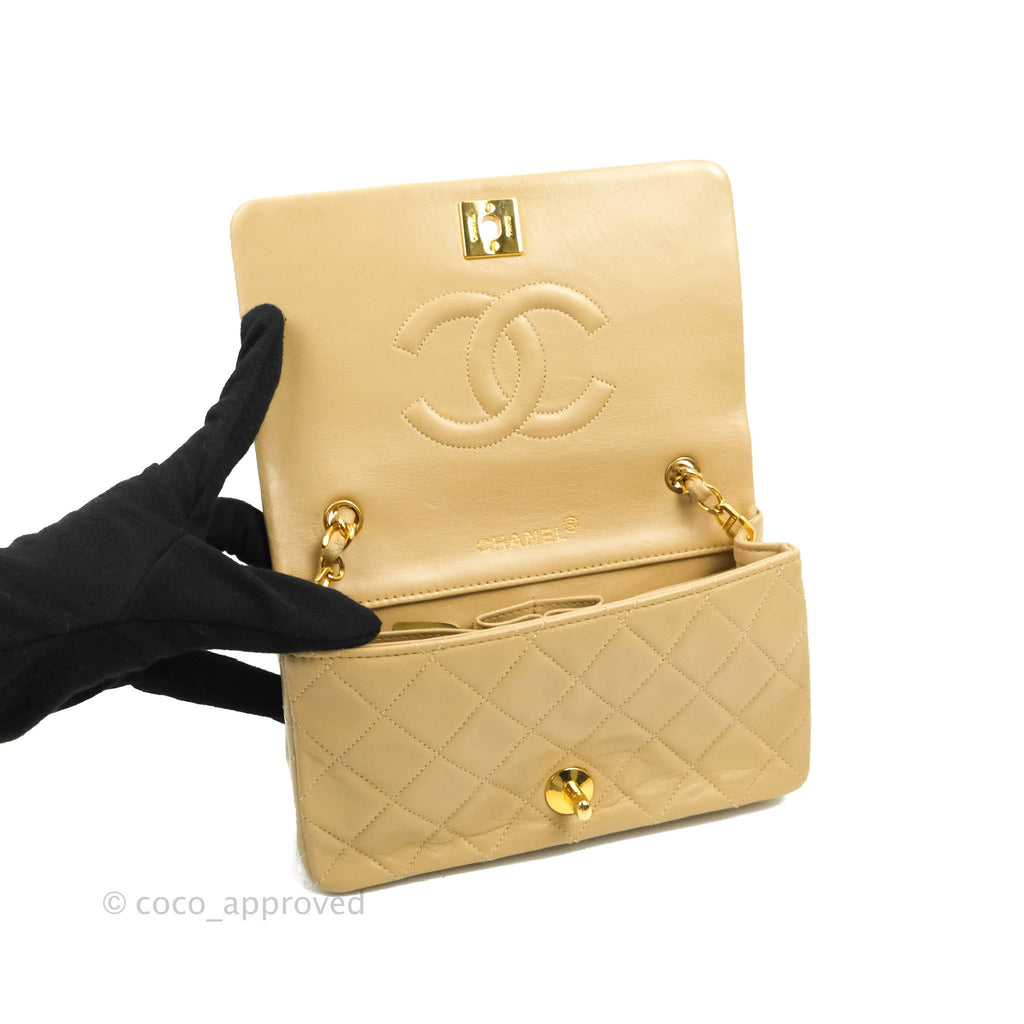 Chanel Vintage Small Single Full Flap Bag Beige Lambskin 24K Gold Hardware