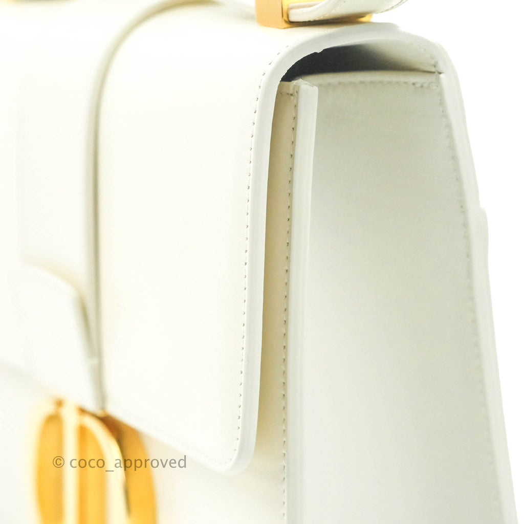 Replica Dior 30 Montaigne Bag White