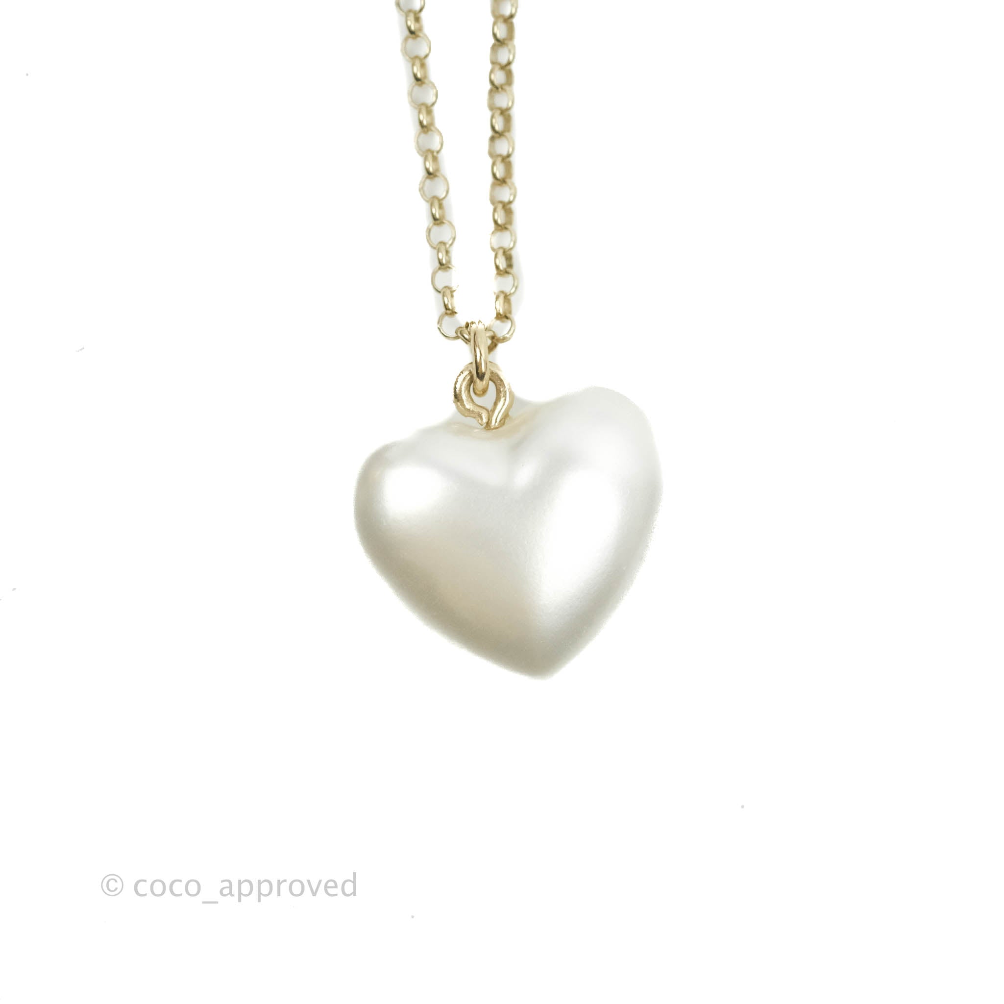 Chanel 2023 Strass CC Heart Pendant Necklace - Gold-Plated Pendant Necklace,  Necklaces - CHA966119