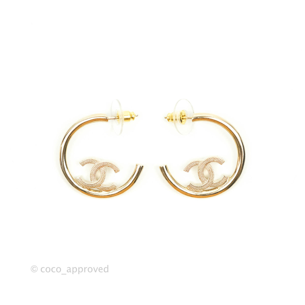 Chanel CC Heart Hoop Earrings Gold Tone 22P – Coco Approved Studio