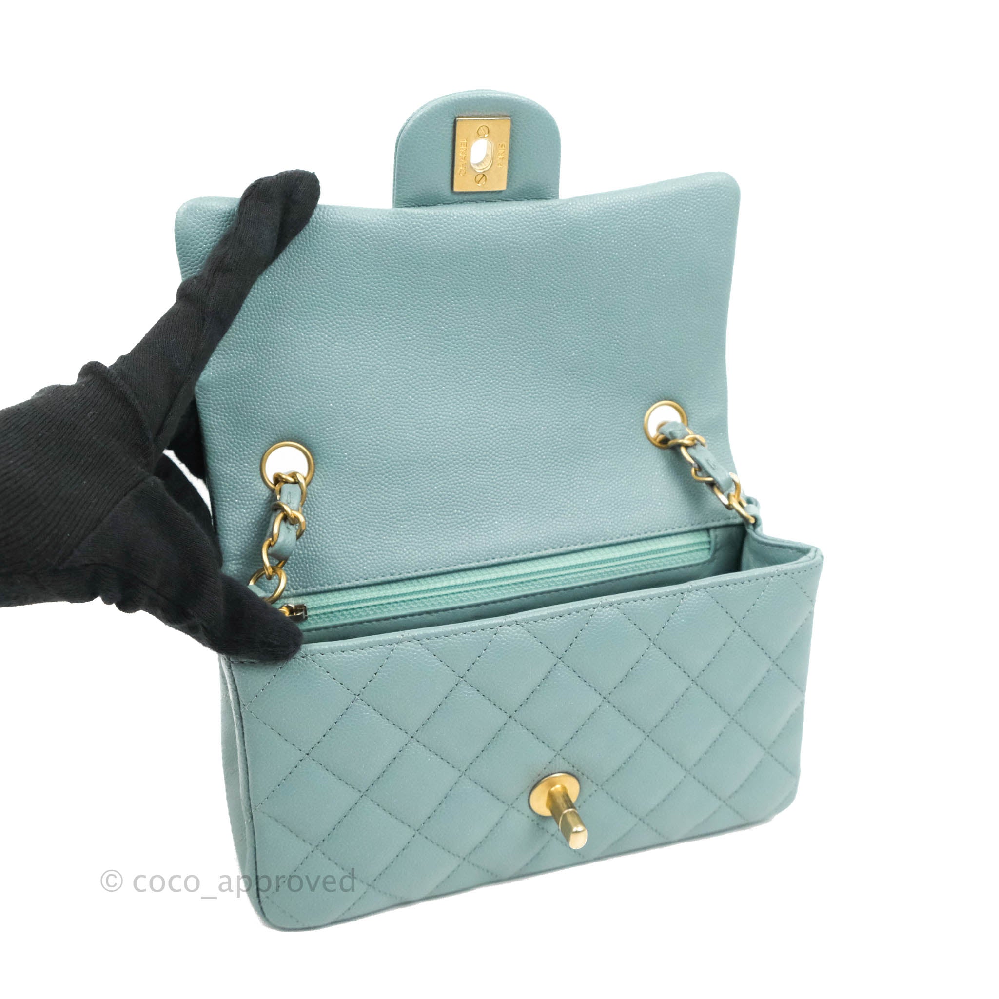 CHANEL Mini Flap Bag Iridescent Grained Calfskin & Gold-Tone Metal. Light  Blue - AS2855B06792NF481 - New this season