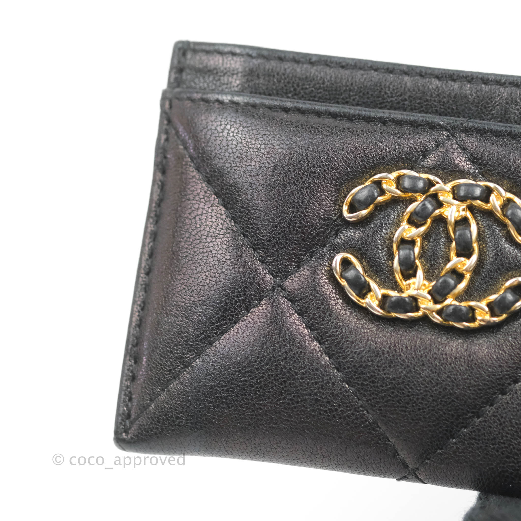 Chanel 19 Quilted Iridescent Black Flat Card Holder – Coco