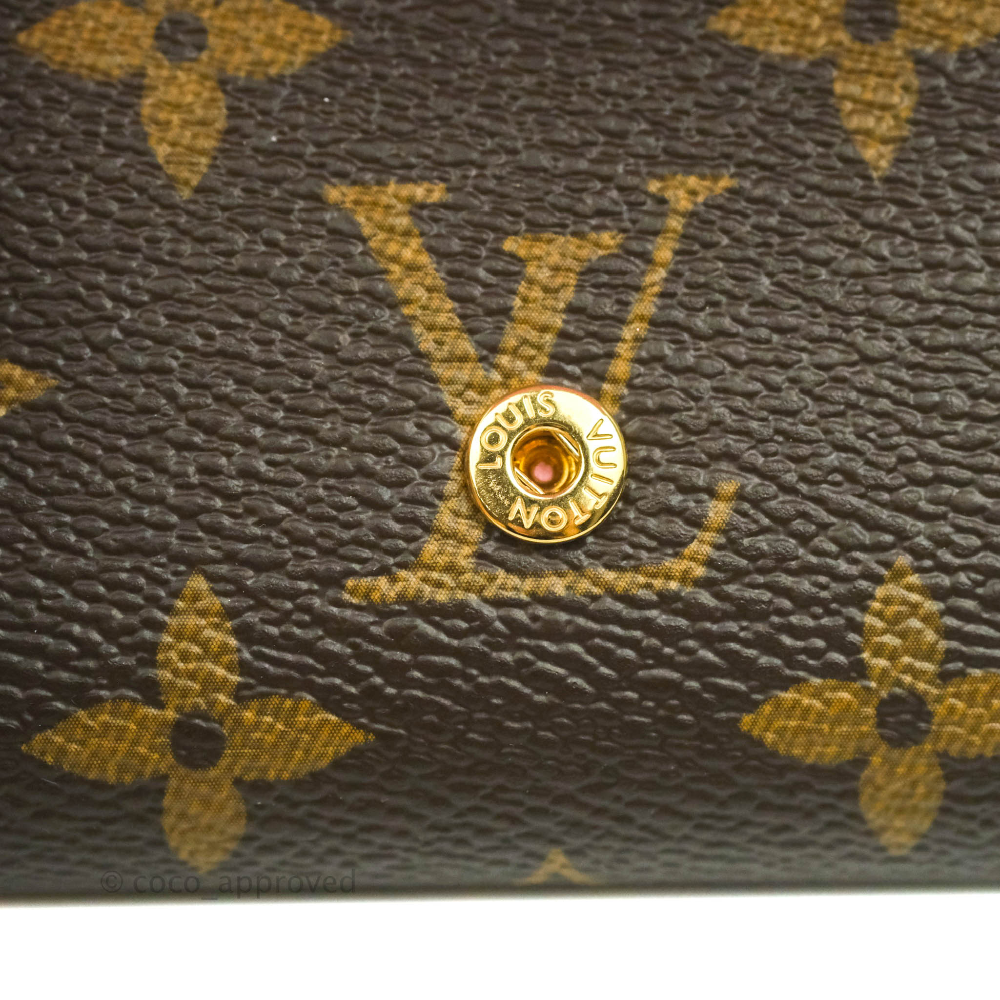 Authentic Louis Vuitton Limited Edition 2021 Christmas Animation Hollywood  Damier Azur Victorine Wallet – Italy Station
