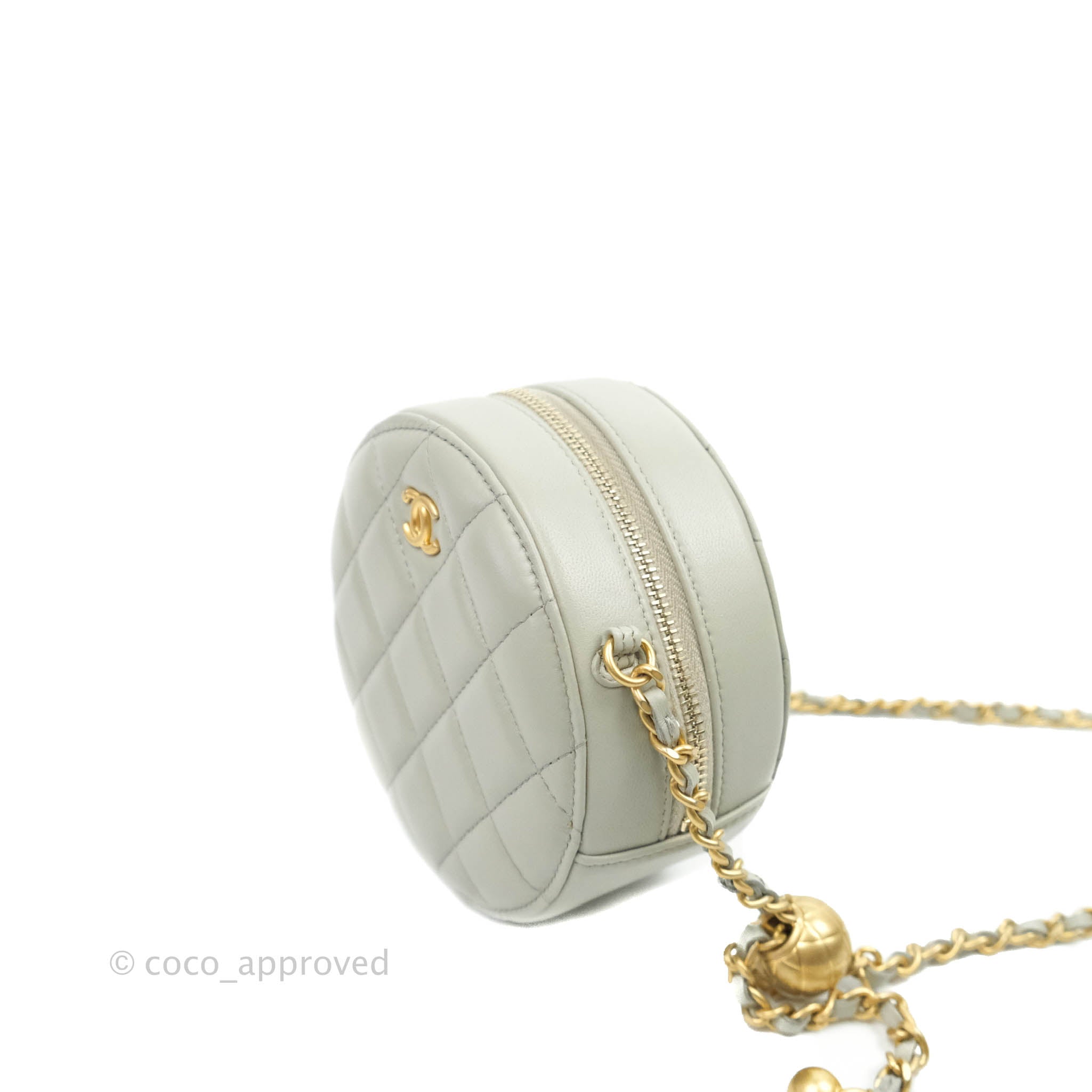 CHANEL Velvet Round Quilted Pearl Crush Clutch With Chain Black 589780