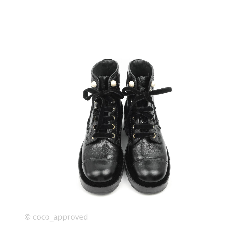 Chanel CC Pearl Crumpled Glazed Black Calfskin Combat Boots with Velvet Laces
