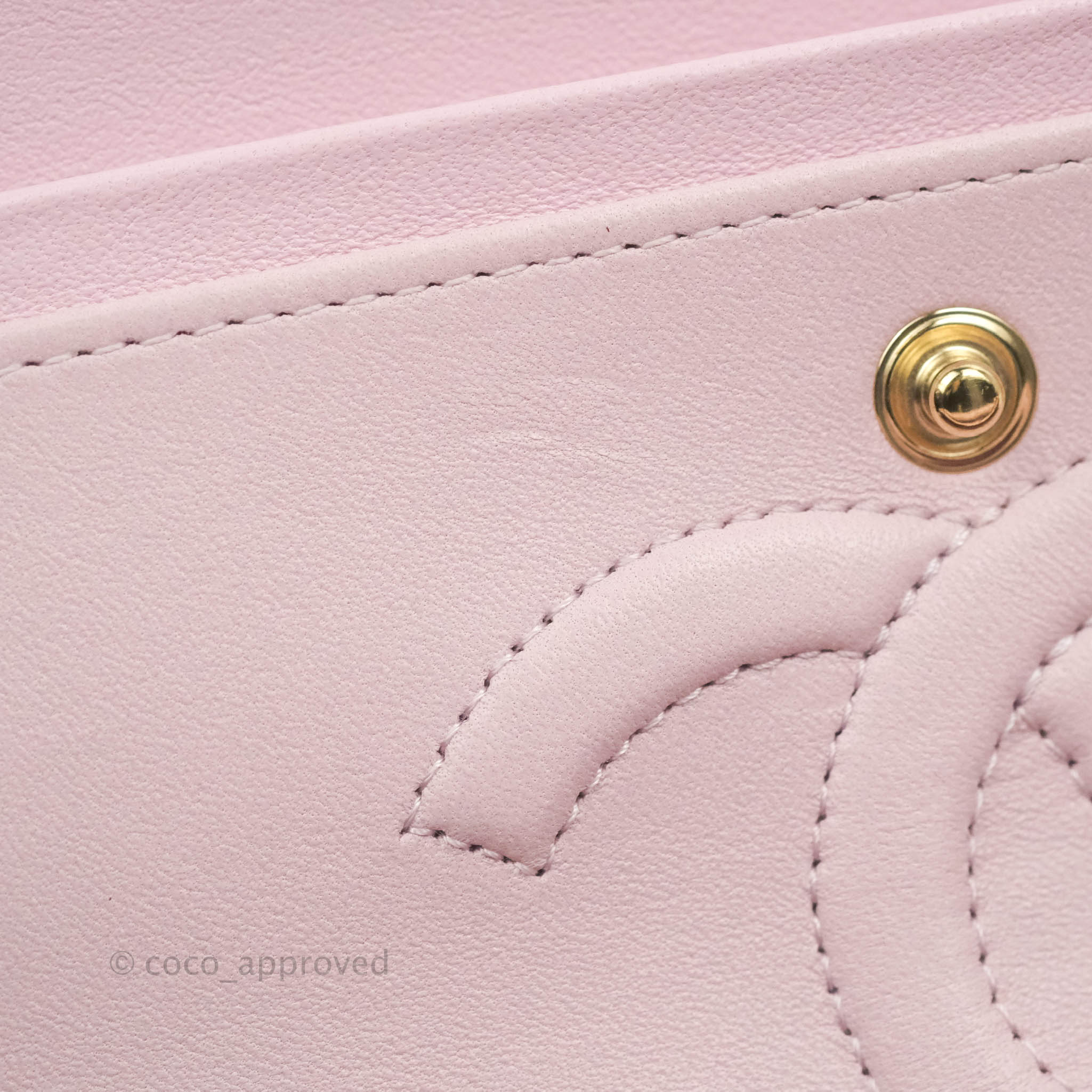 Chanel *Rare Runway* Pink Tweed Fabric & Pearls Classic Single