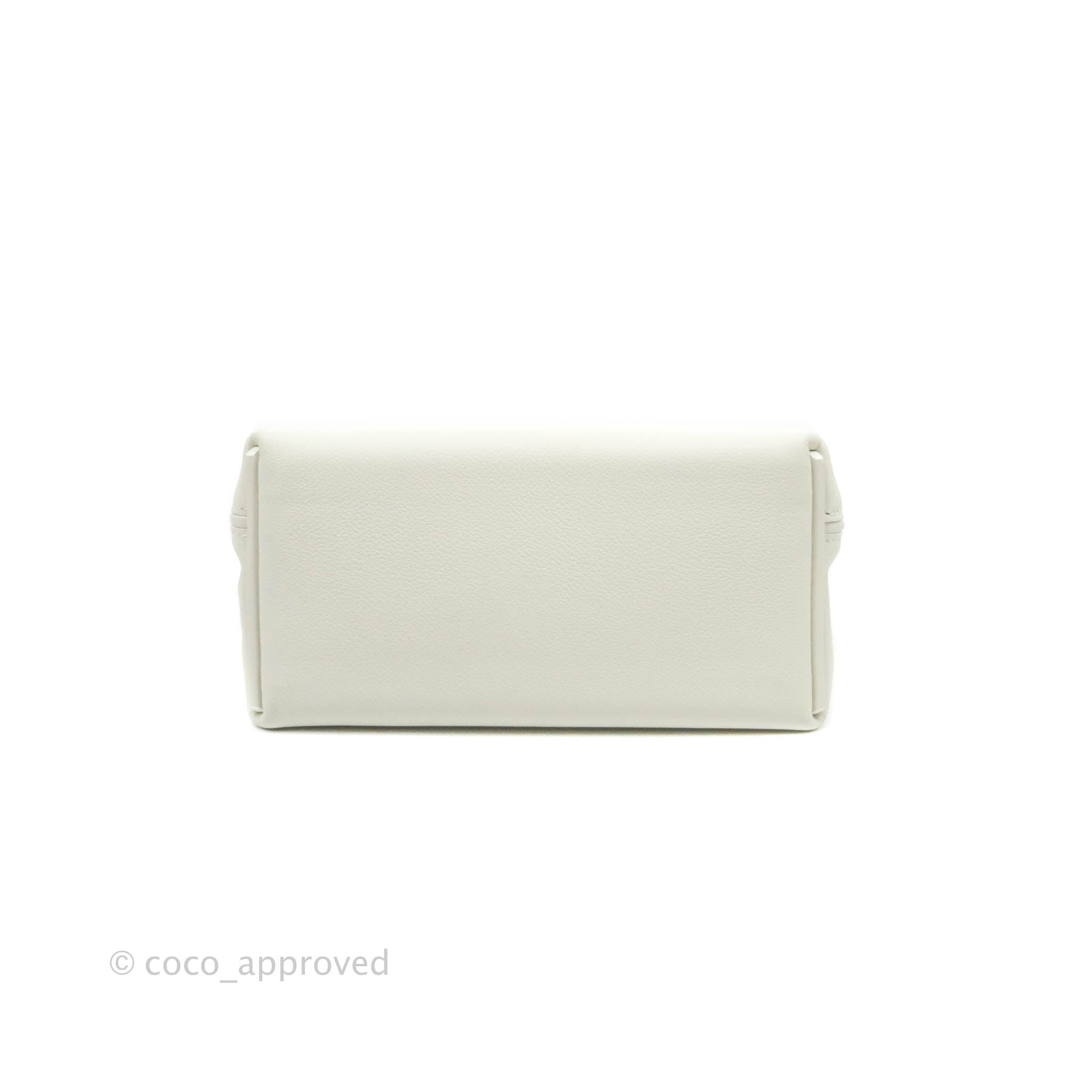 Kelly 2424 mini 🔹️ Blanc evercolor 🔹️ Gold hardware 🔹️ Stamp