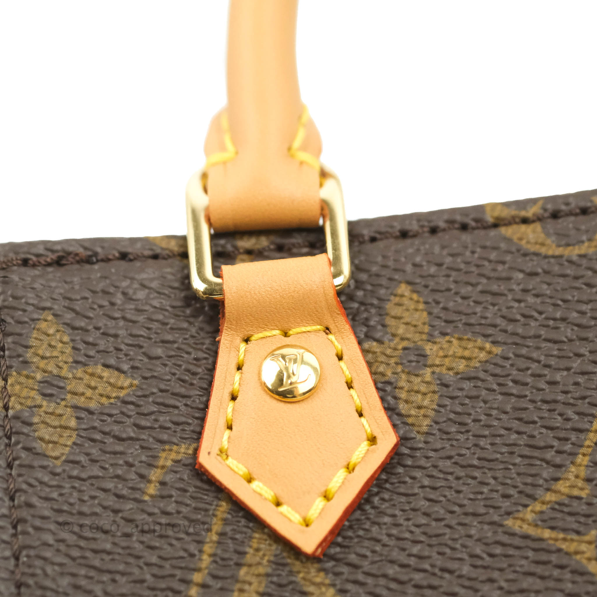 Shop Louis Vuitton PETIT SAC PLAT Monogram Unisex Canvas Street Style Bag  in Bag A4 2WAY 3WAY (M46452) by CATSUSELECT