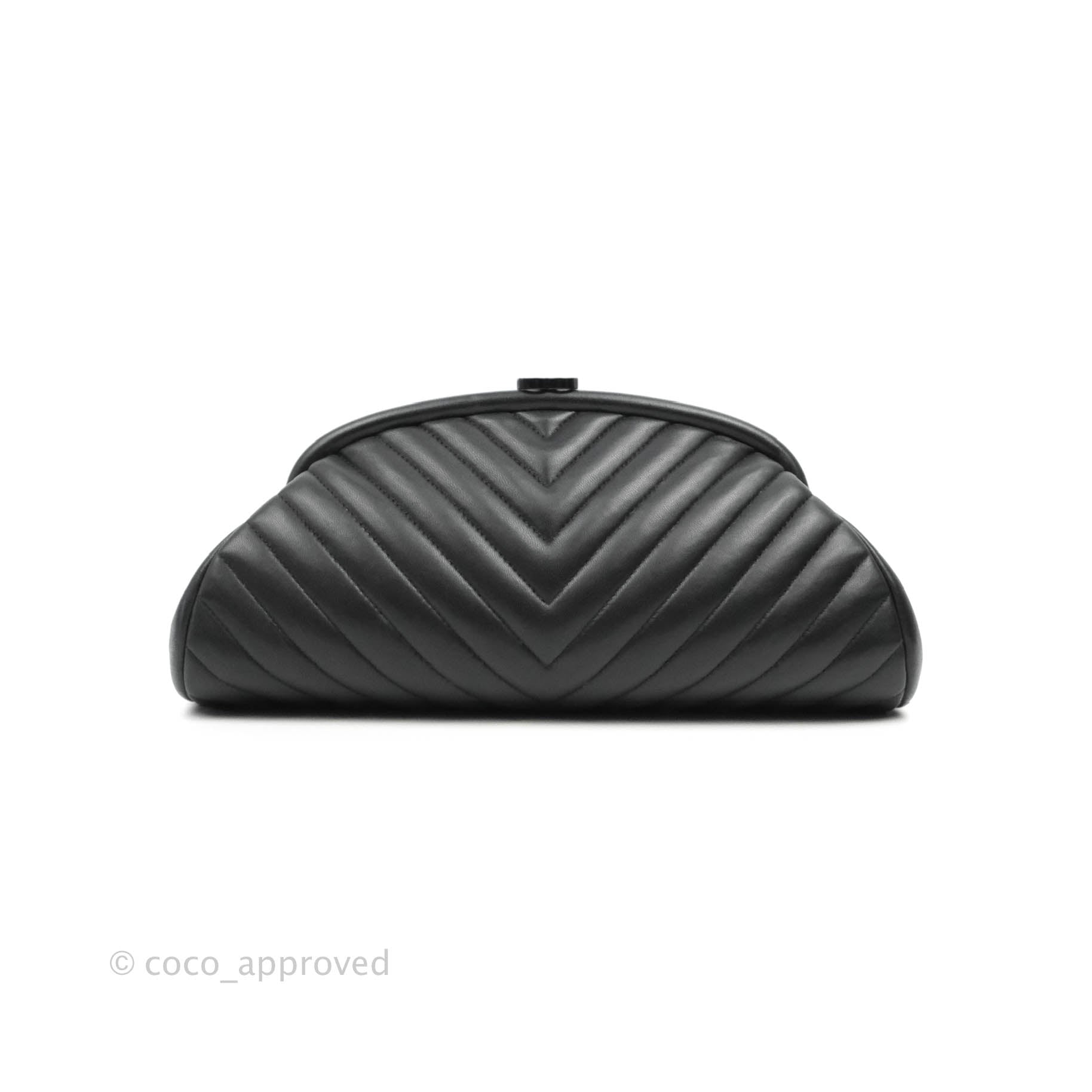 Chanel Black Leather and Sequin Backpack – On Que Style