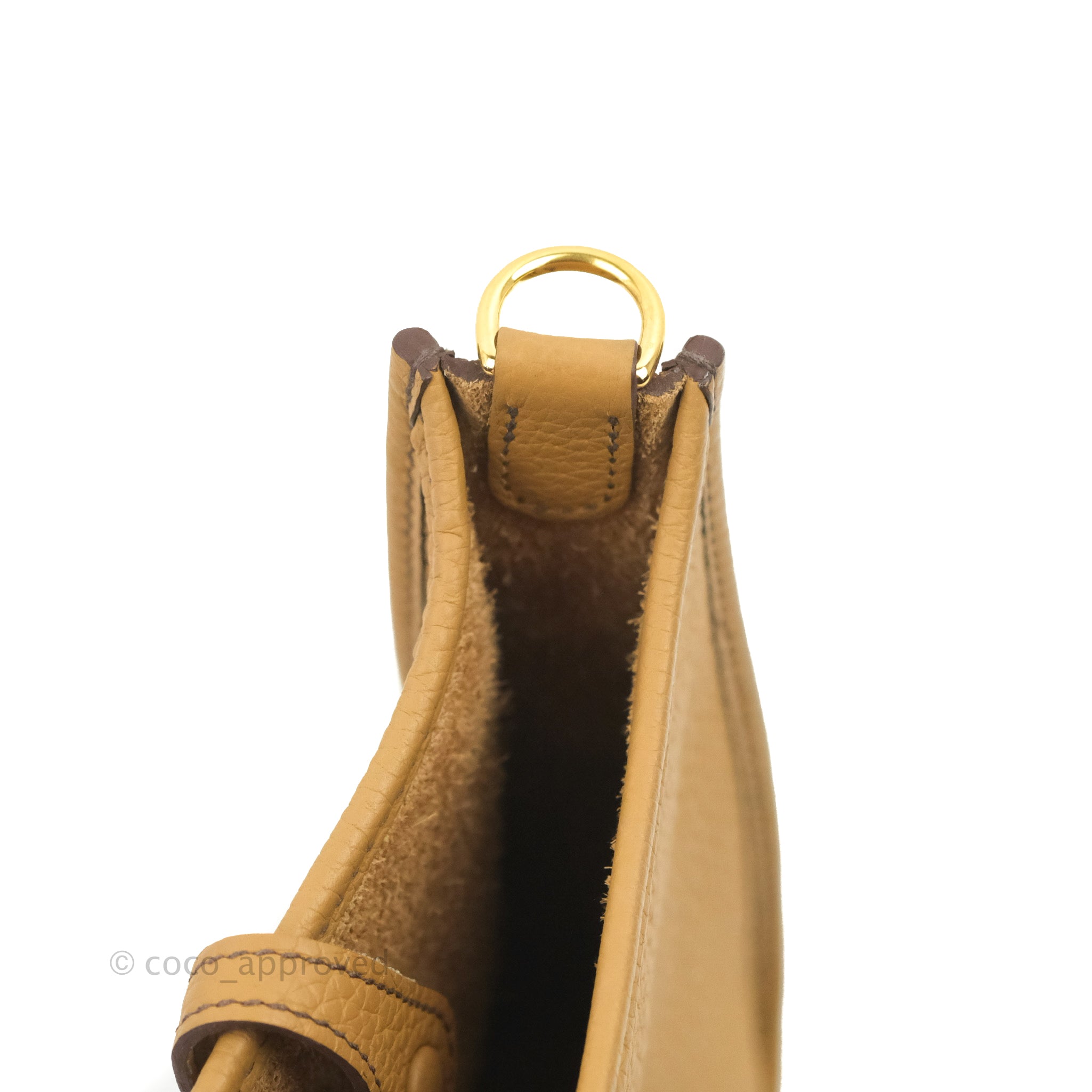 Sold at Auction: Hermes Massai Camel Leather Shoulder Bag