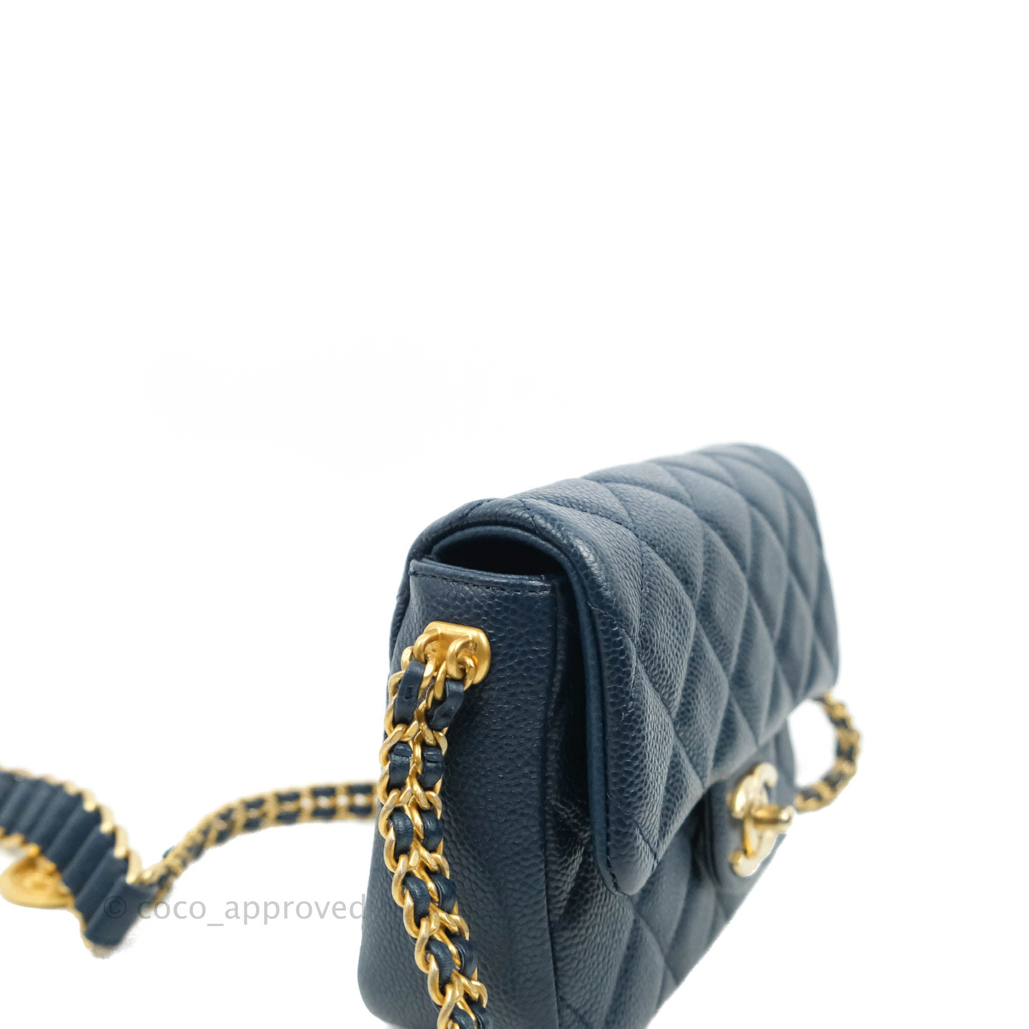 Chanel Mini Bag Flap Coin Purse with Chain, Light Purple handle clutch with chain  mini bags, Luxury, Bags & Wallets on Carousell