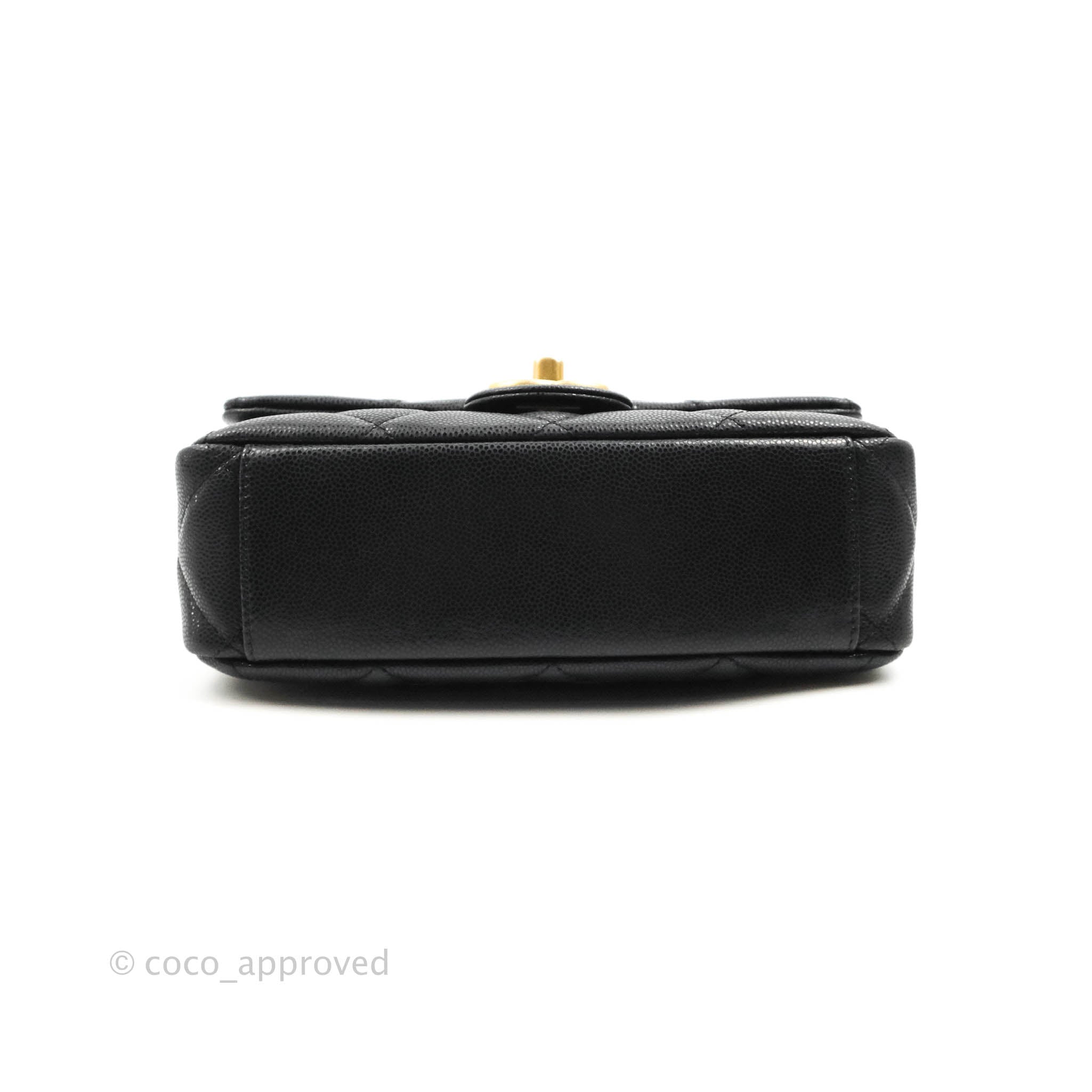 chanel black handle bag small