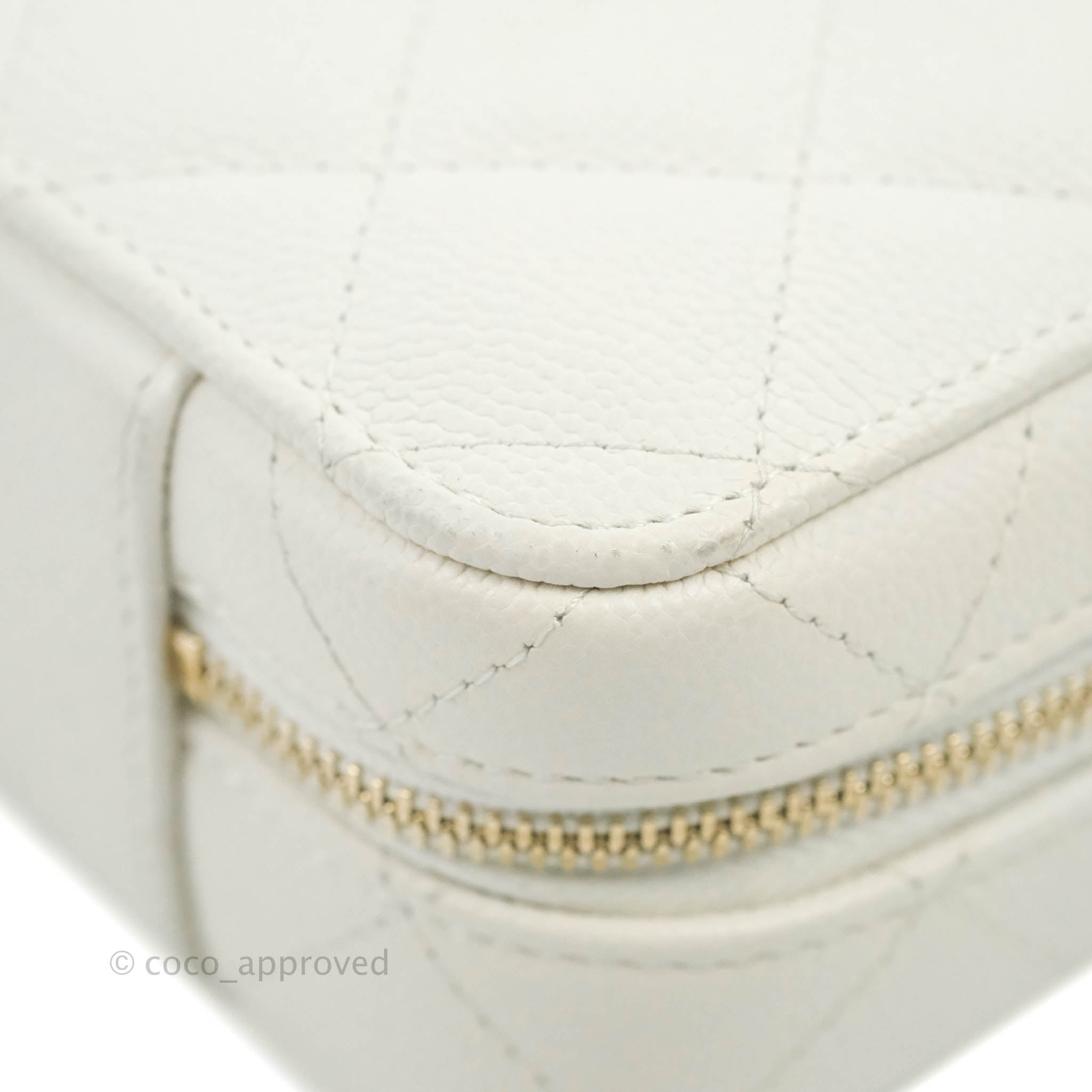 Chanel Quilted Top Handle Vanity White Caviar Gold Hardware – Coco Approved  Studio