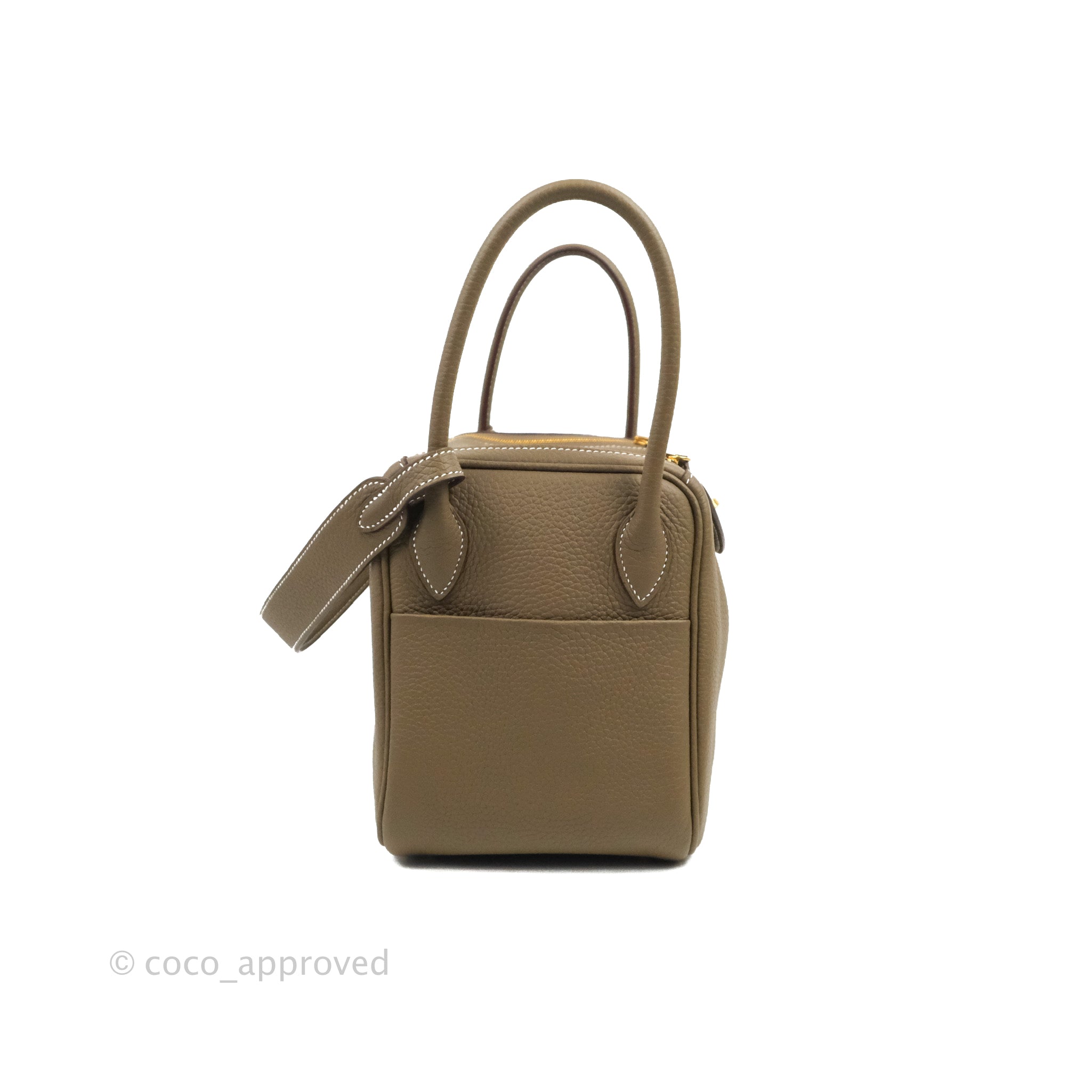 Hermes Lindy 26 Etoupe Color with Gold Hardware Handbag Editorial Stock  Image - Image of brandname, hermes: 160138144