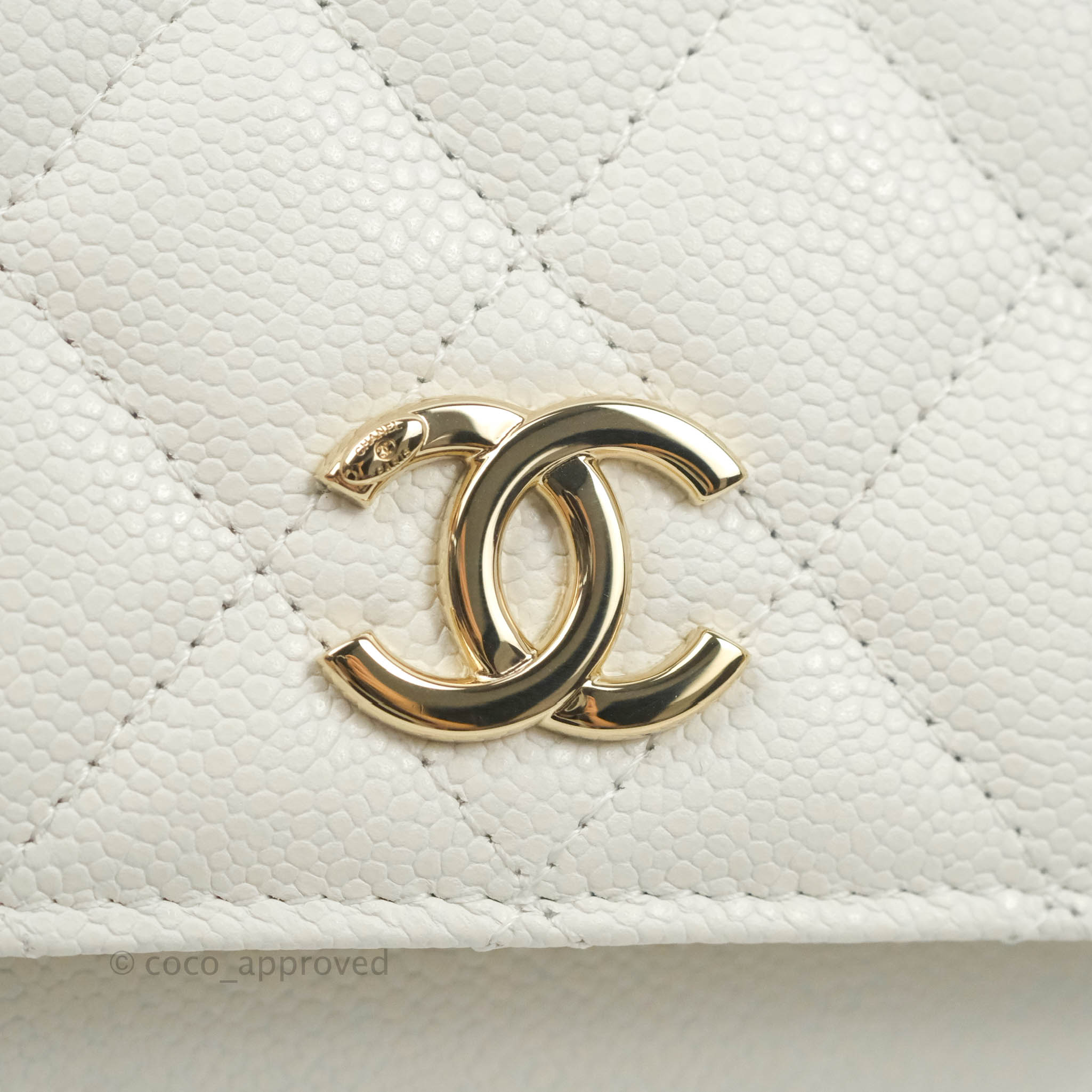 Chanel Blue CC Quilted Denim Medium Oversized Chain Flap Bag Gold Hardware,  2022 Available For Immediate Sale At Sotheby's