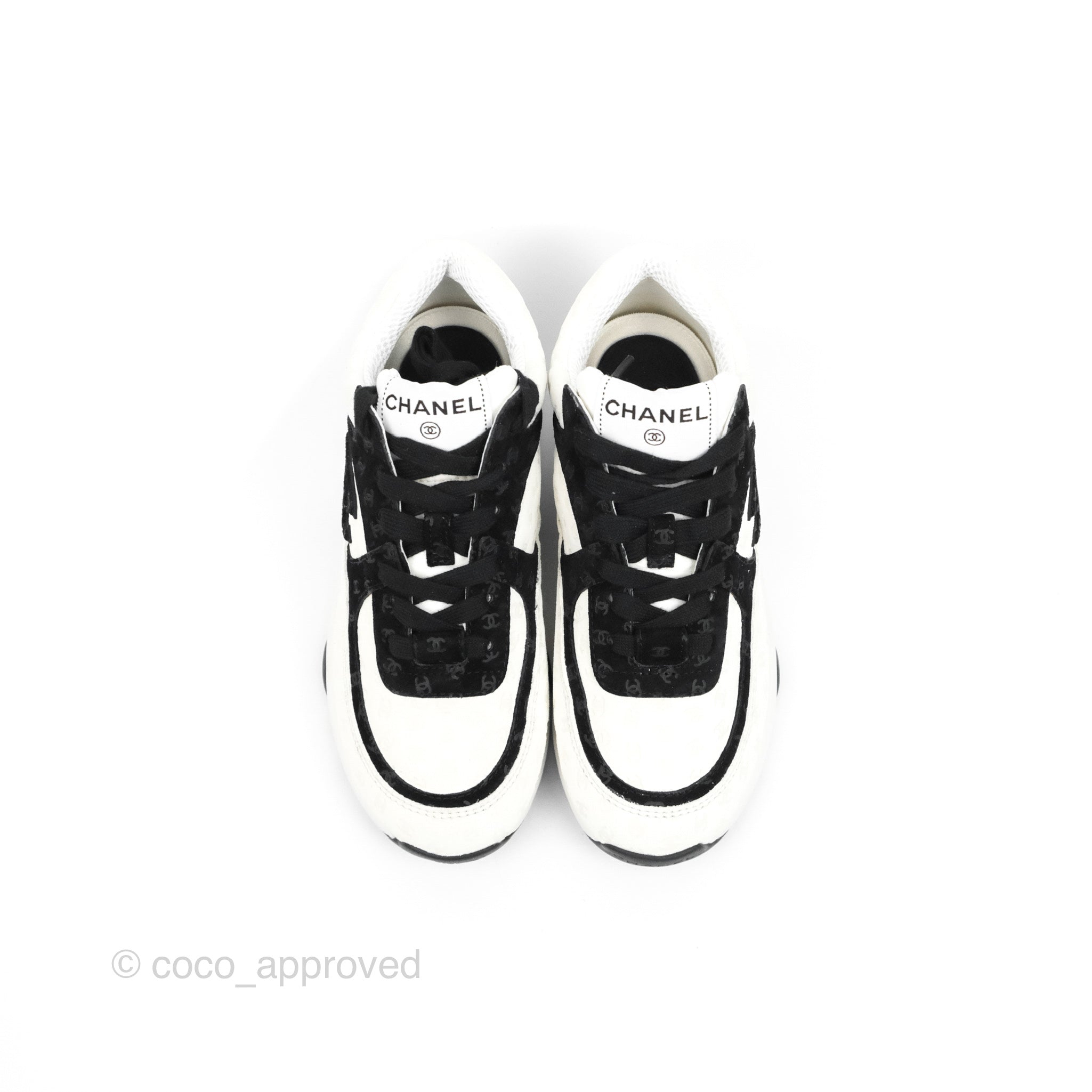 Chanel Wmns CC Logo Sneaker 'White Black