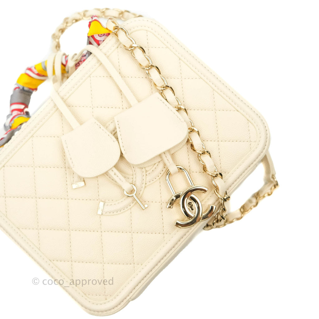 Chanel Quilted Medium CC Filigree Vanity Case Ivory Caviar Gold Hardware