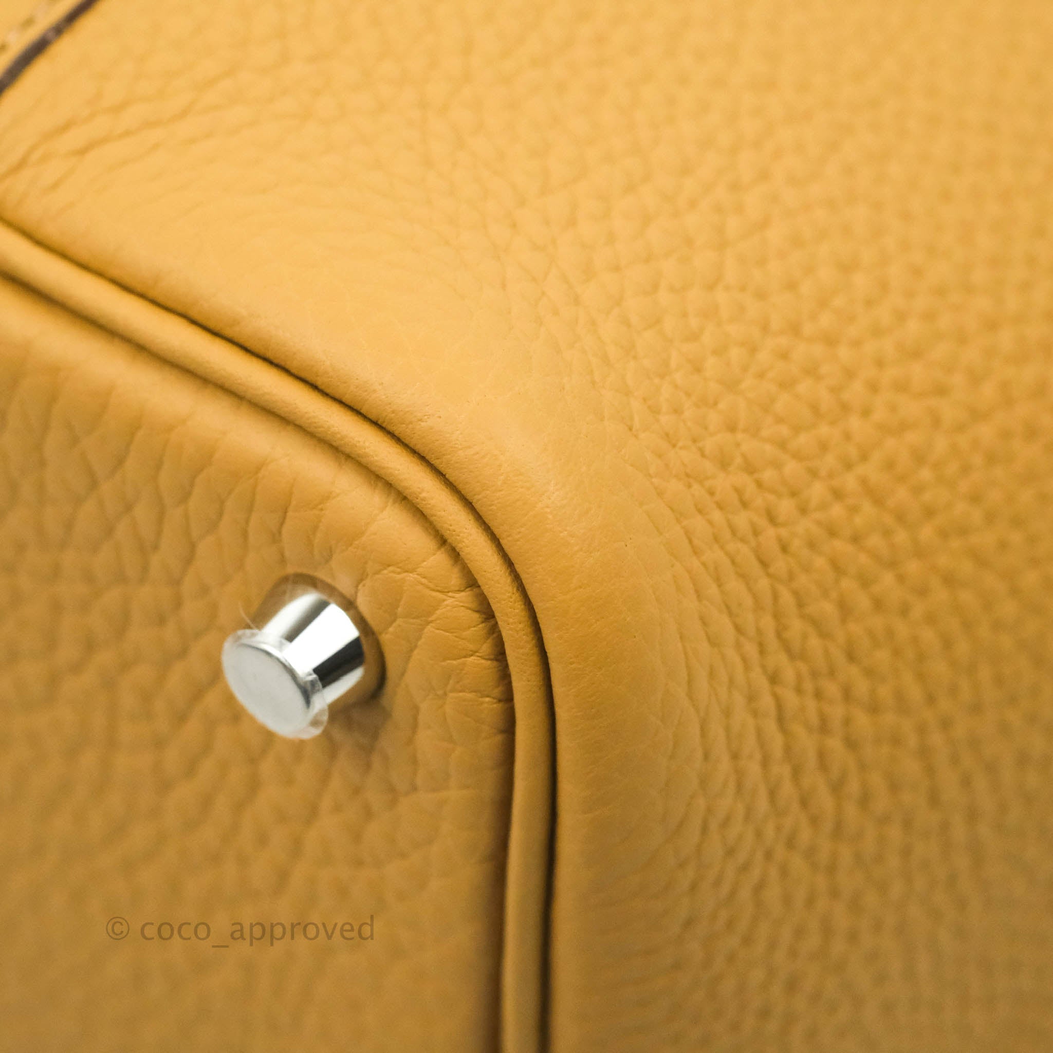 Hermes Picotin Lock 18 Biscuit Clemence Palladium Hardware – Madison Avenue  Couture