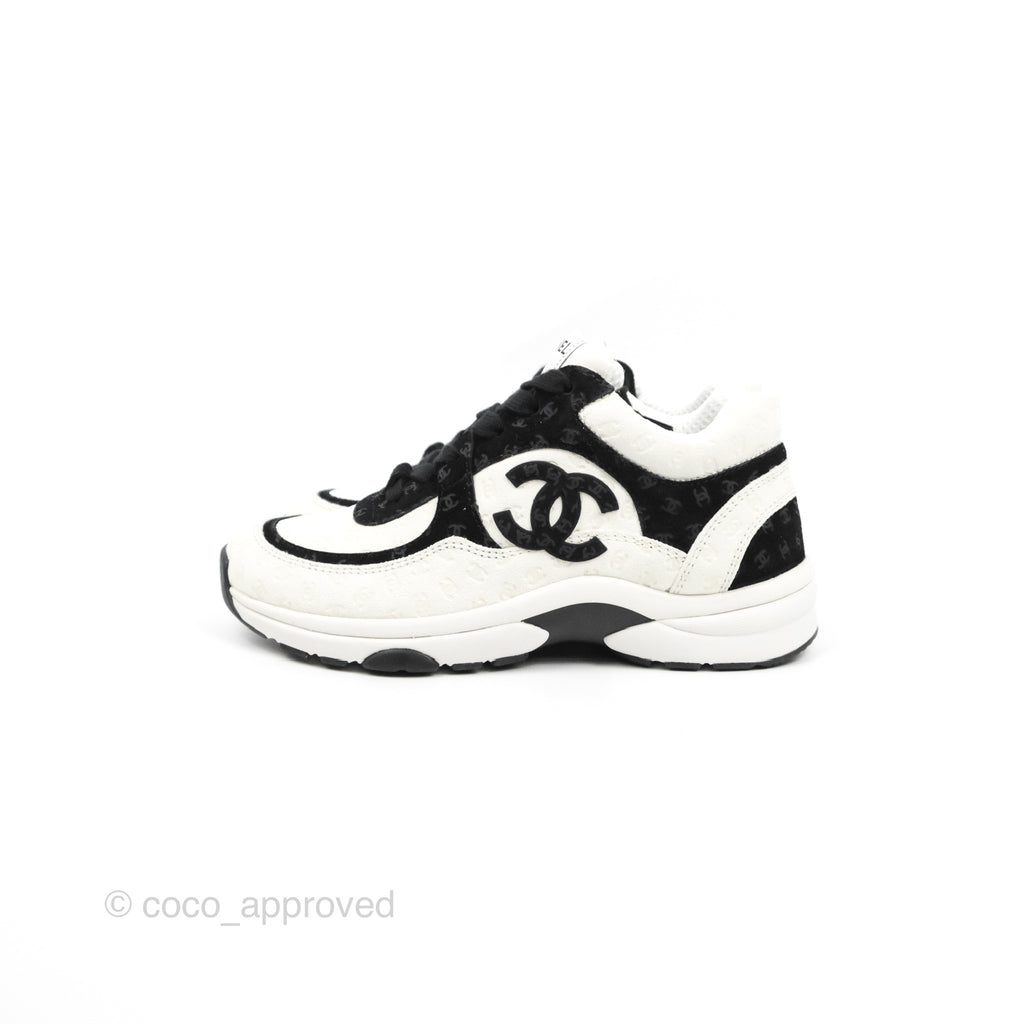 Chanel CC Sneakers Black/White Size 35