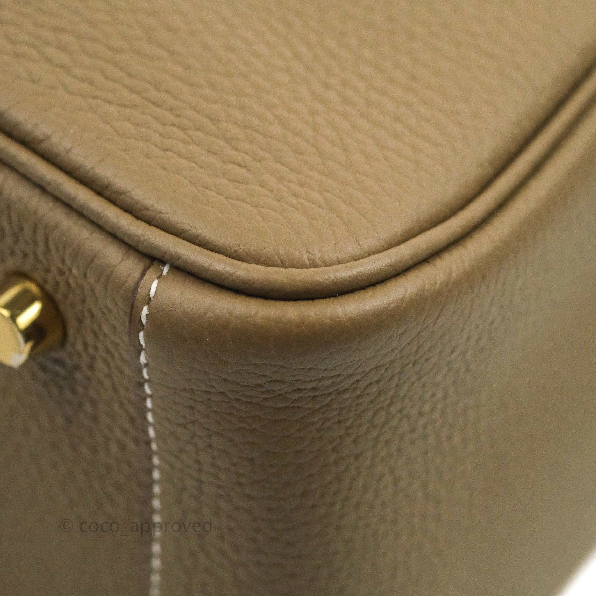Hermès Lindy 26 Etoupe Gold Hardware – Coco Approved Studio