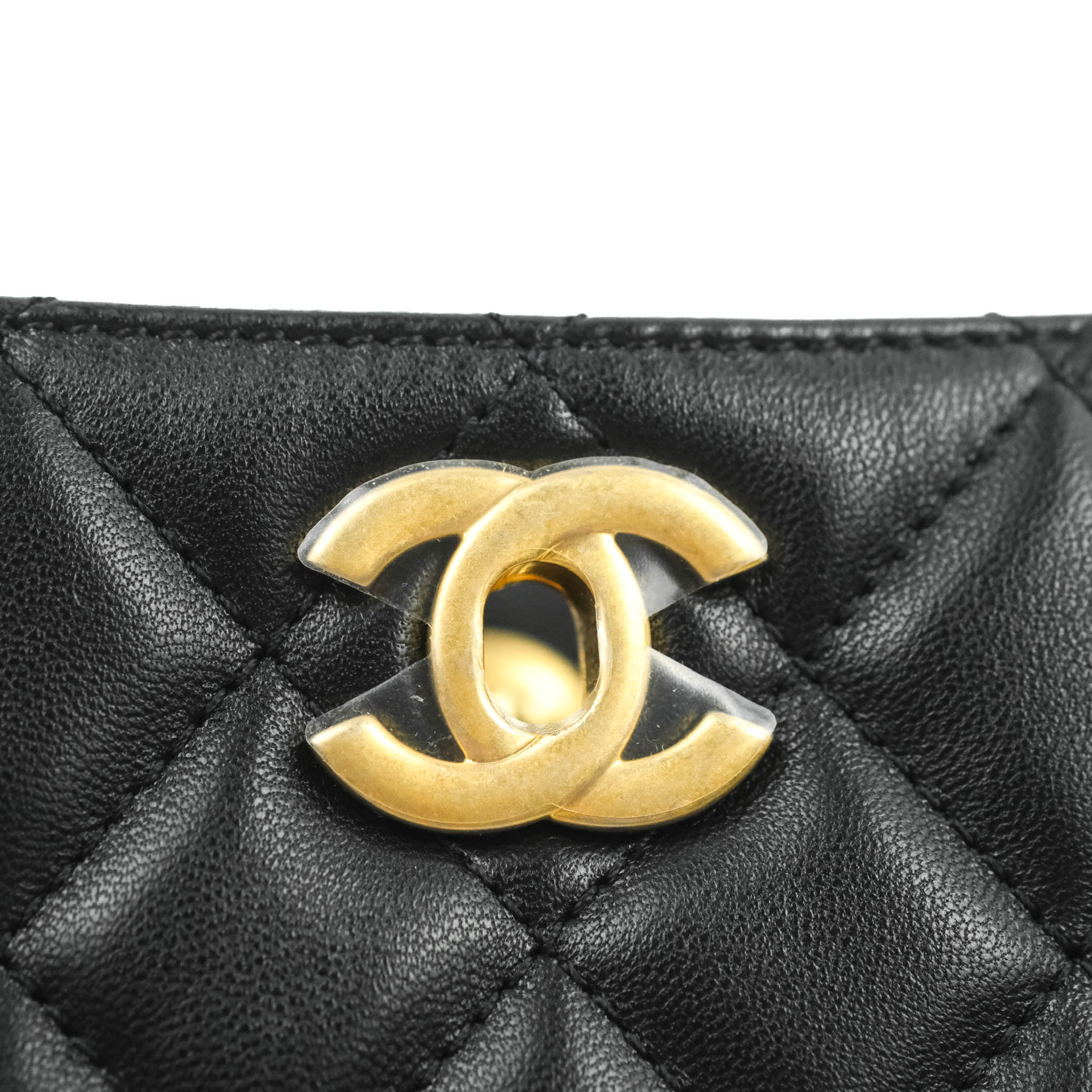 Chanel 22S Hobo Small Pearl Crush Gold Hardware Lambskin Bag Black -  NOBLEMARS