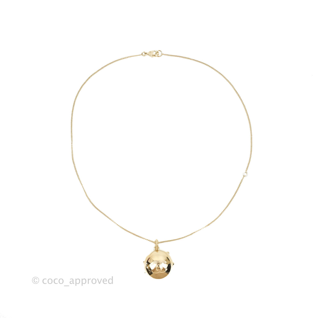 Chanel CC Locket Necklace Gold Tone 21S