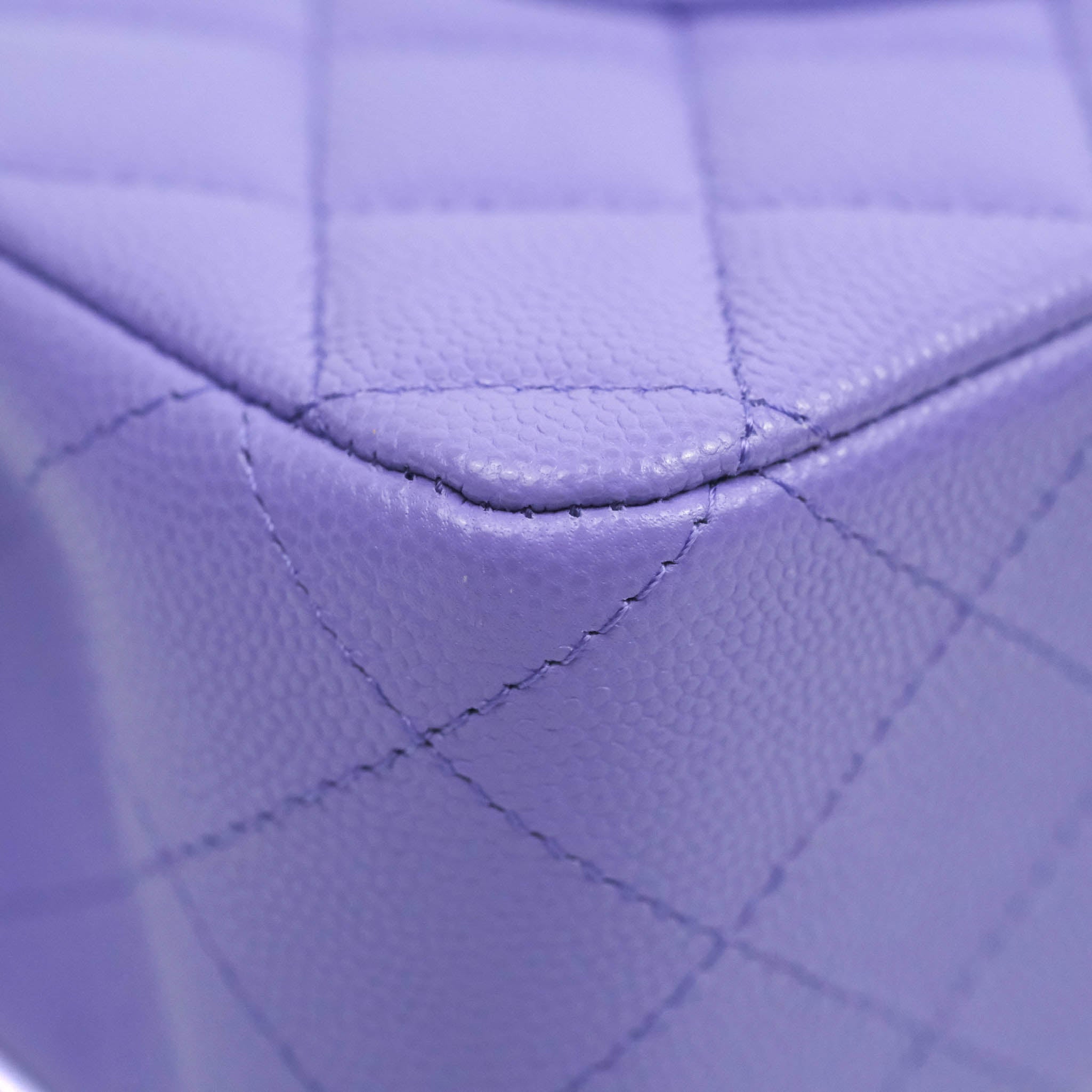 New 22A CHANEL Medium Classic Flap Bag Royal 💜 Purple Caviar