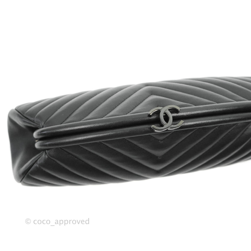 Chanel Chevron Timeless Kisslock Clutch So Black Calfskin