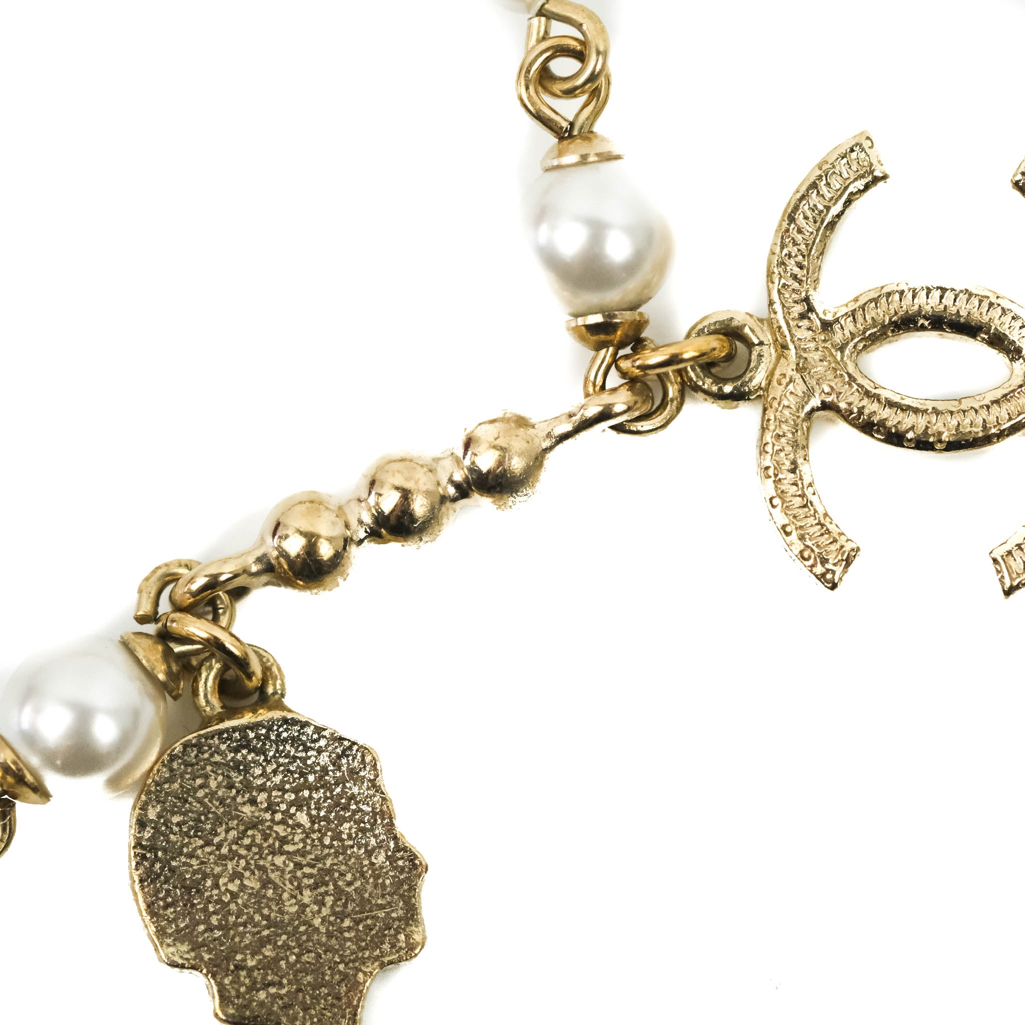 Chanel CC Crystal Pearl Charm Bracelet Gold Tone 20C – Coco Approved Studio