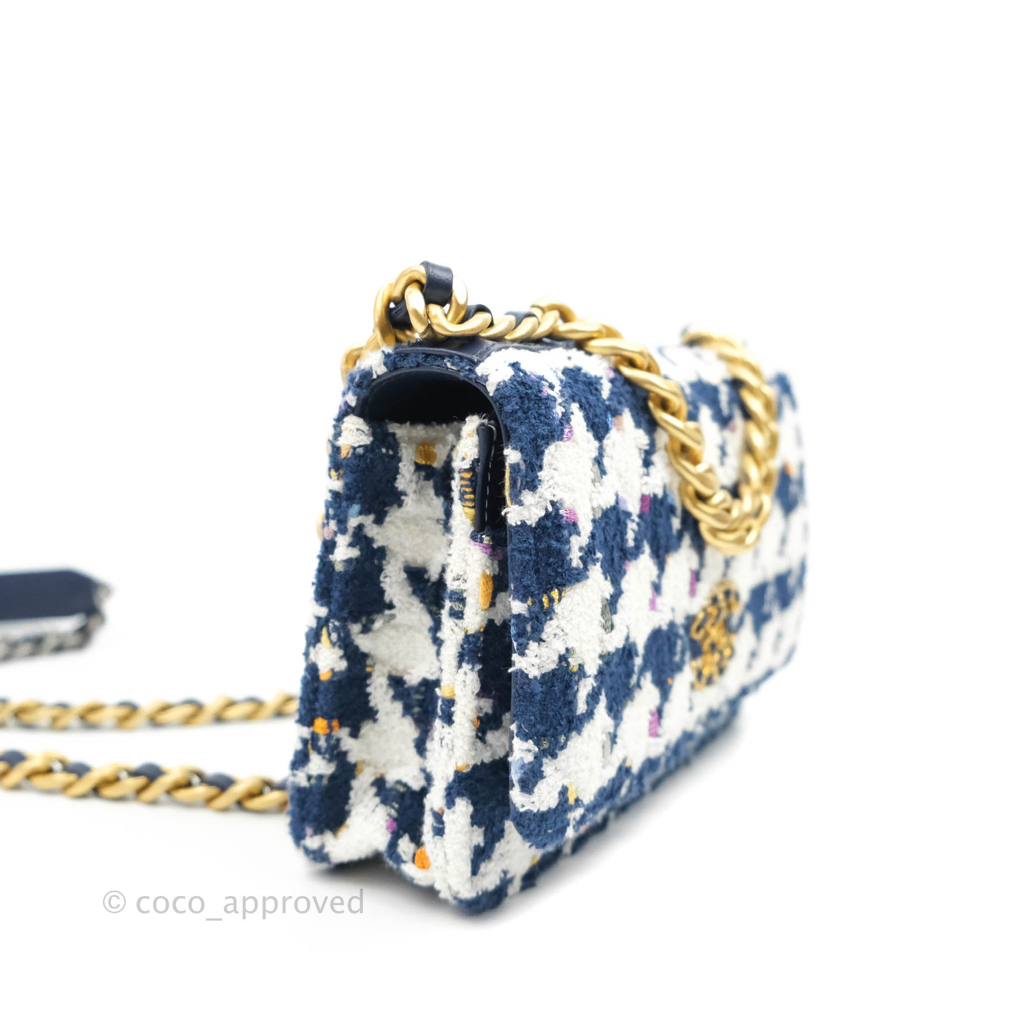 Wallet On Chain Chanel 19 WOC with coin purse Multiple colors Tweed  ref.161518 - Joli Closet
