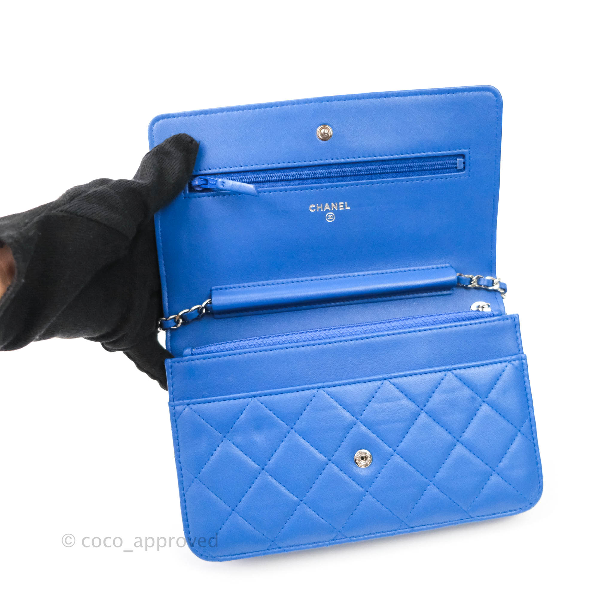 blue chanel woc wallet