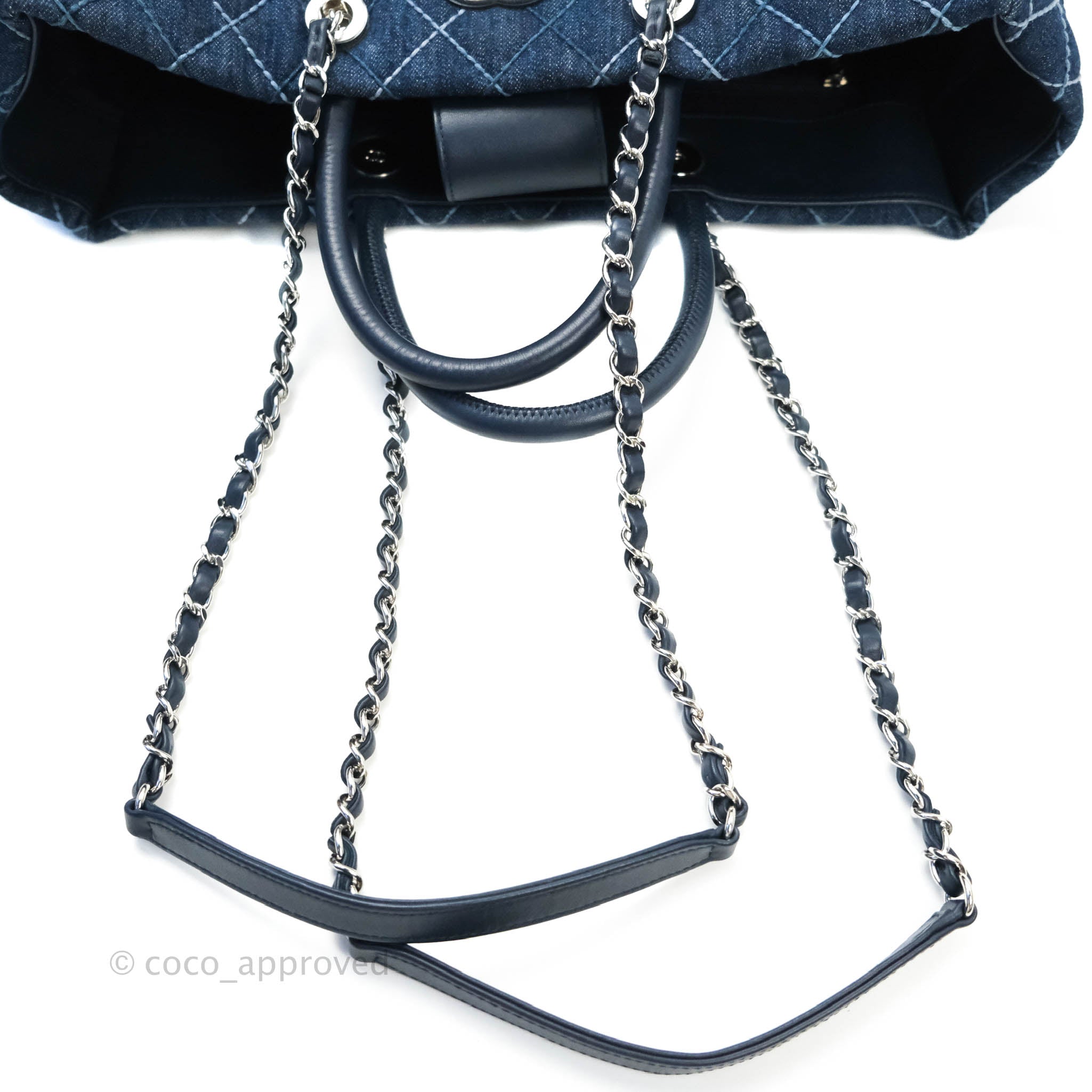 Chanel Denim Tote Bag⁣ – Coco Approved Studio