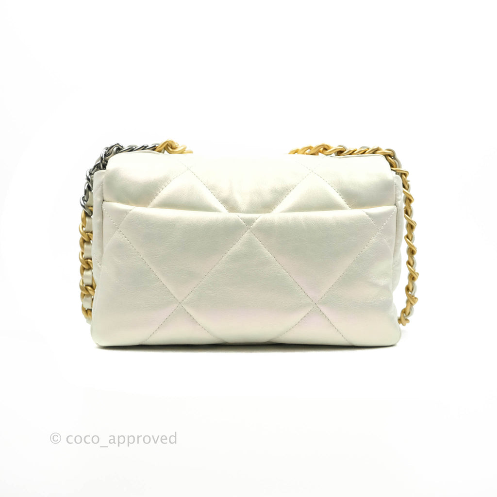 Chanel 19 small white  Chanel fashion show, Fashion handbags, Chanel bag